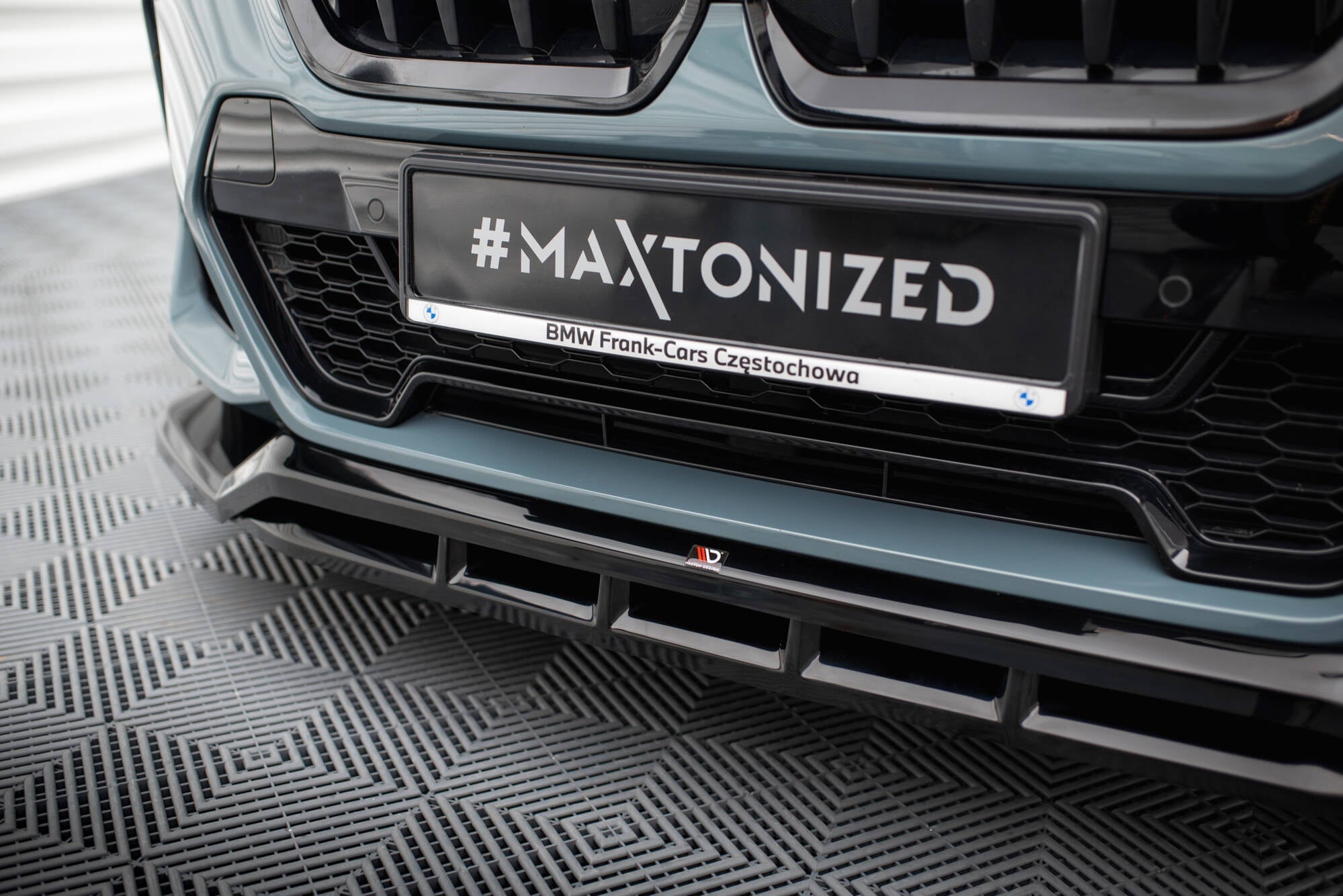 Maxton Design BMW X1 M-Pack U11 Front Splitter