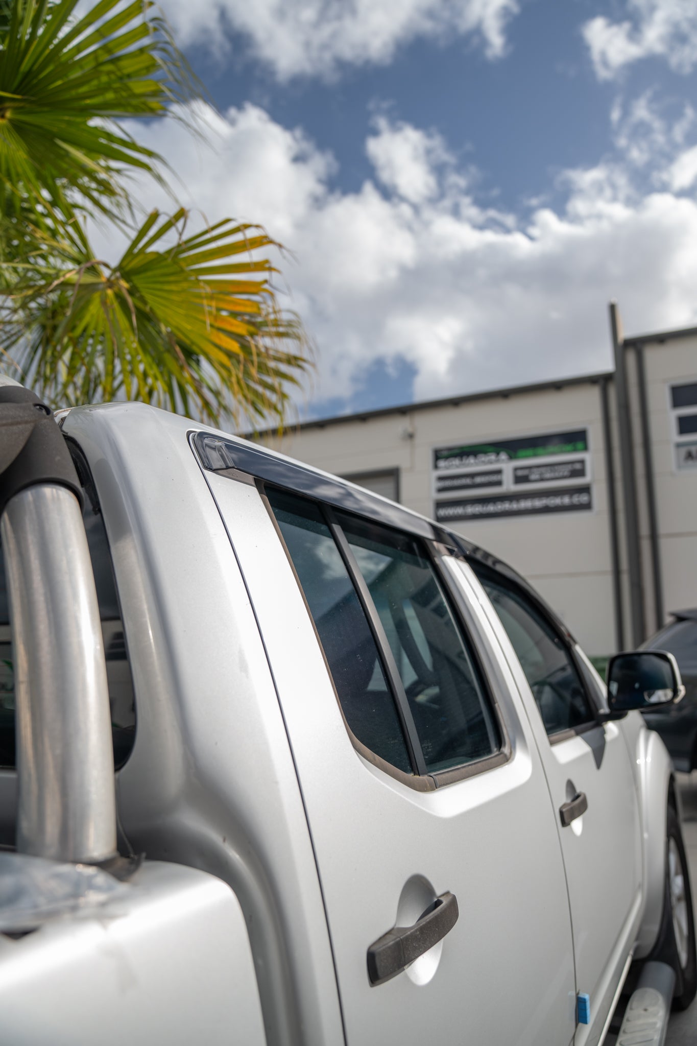 Weather Shield / Window Visor for NISSAN NAVARA D40/FRONTIER 2004+