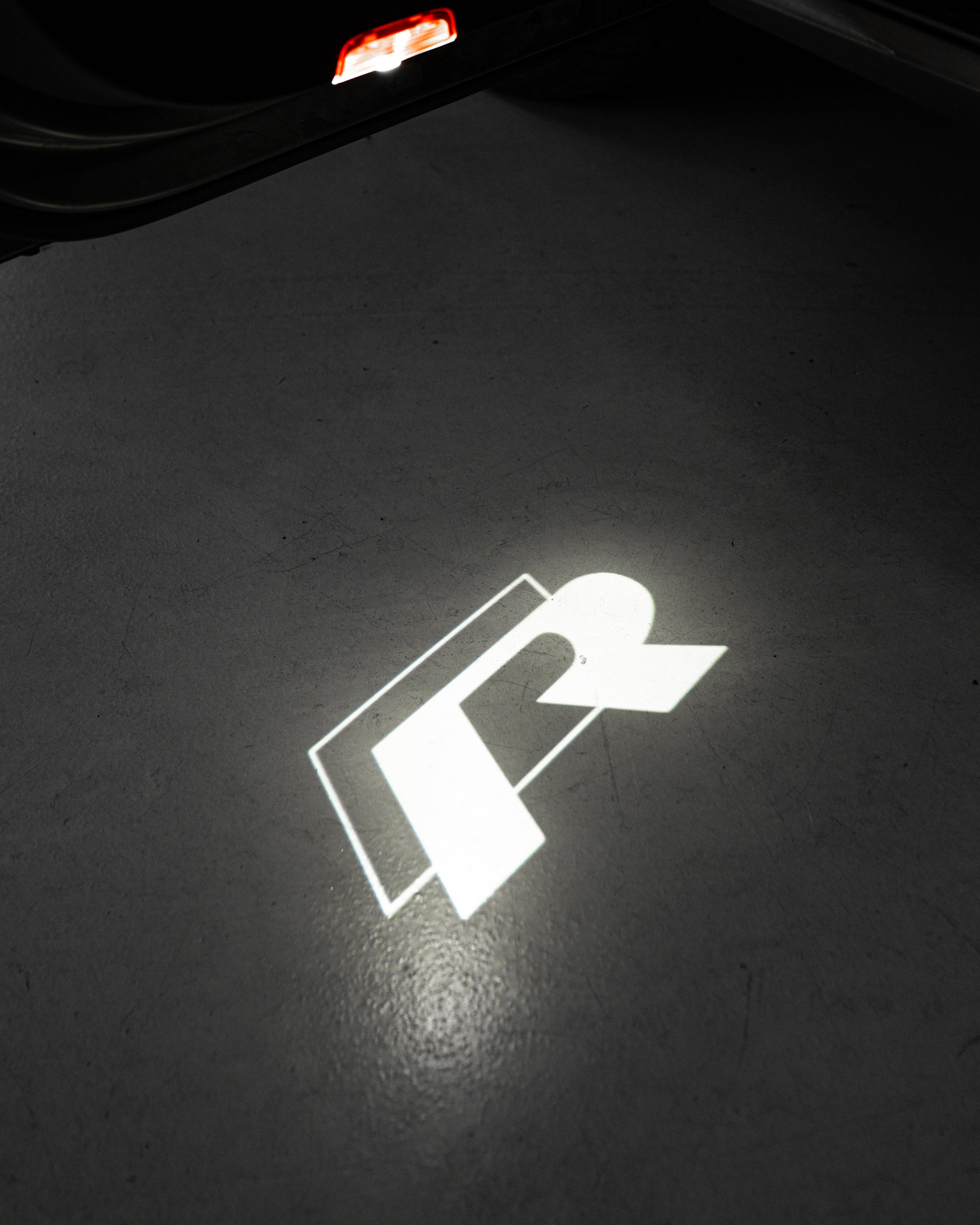 Door LED R Logo Projector Light for VW Golf MK5-MK7.5