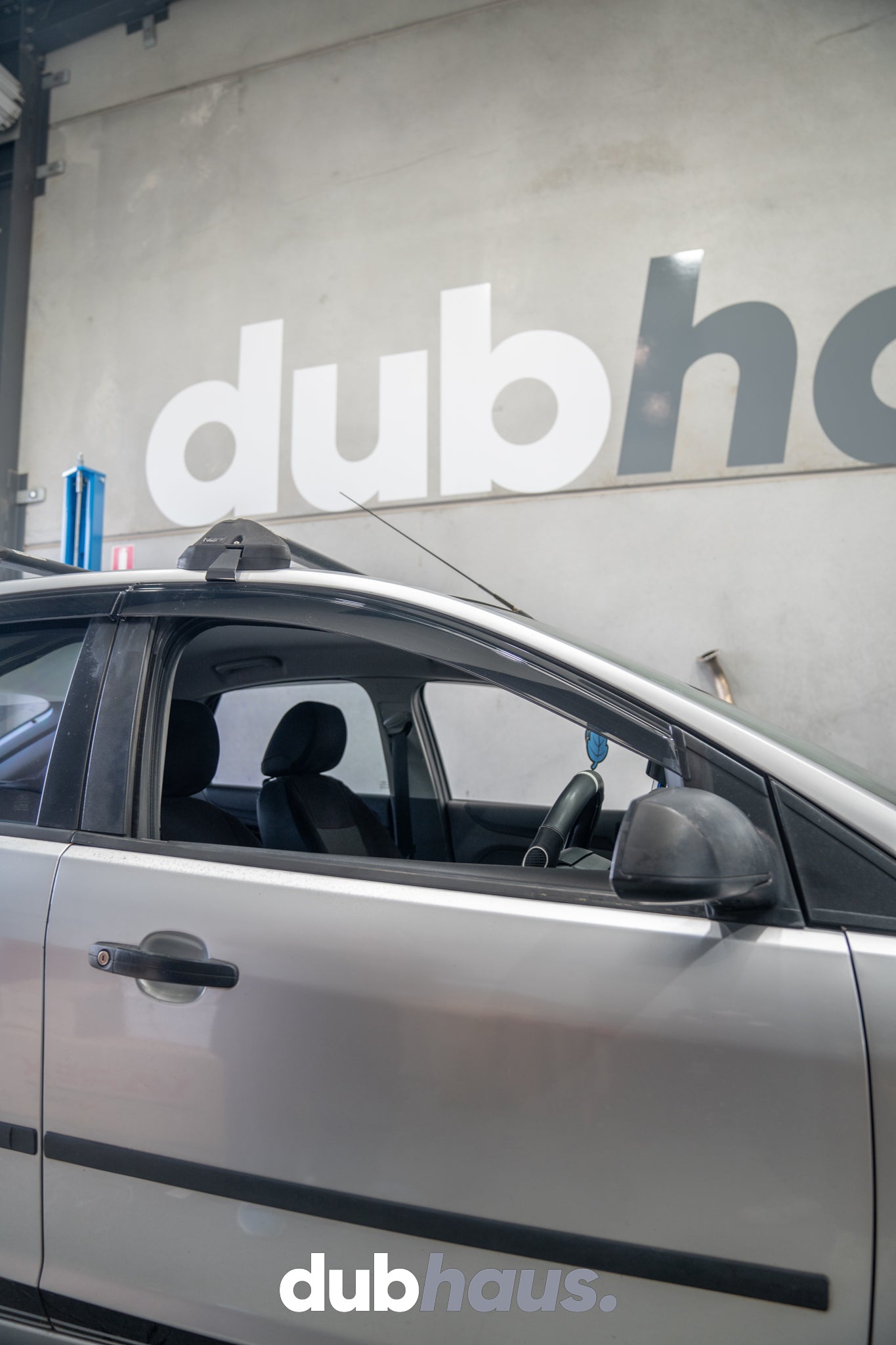 Weather Shield / Window Visor for FORD FOCUS (Hatch Back) 2004 - 2011