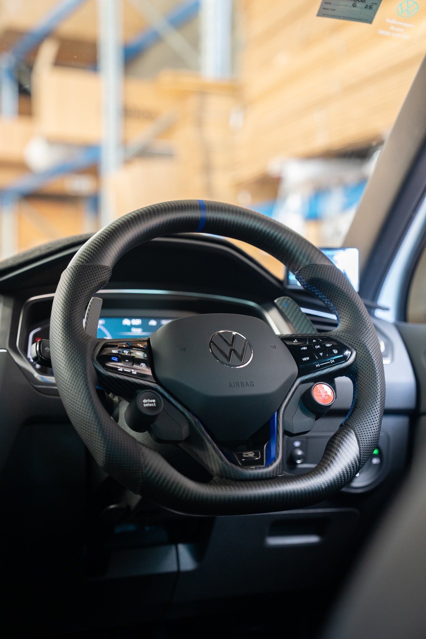 VW 2020+ Golf / Tiguan / T-Roc / Touareg Carbon Steering Wheel