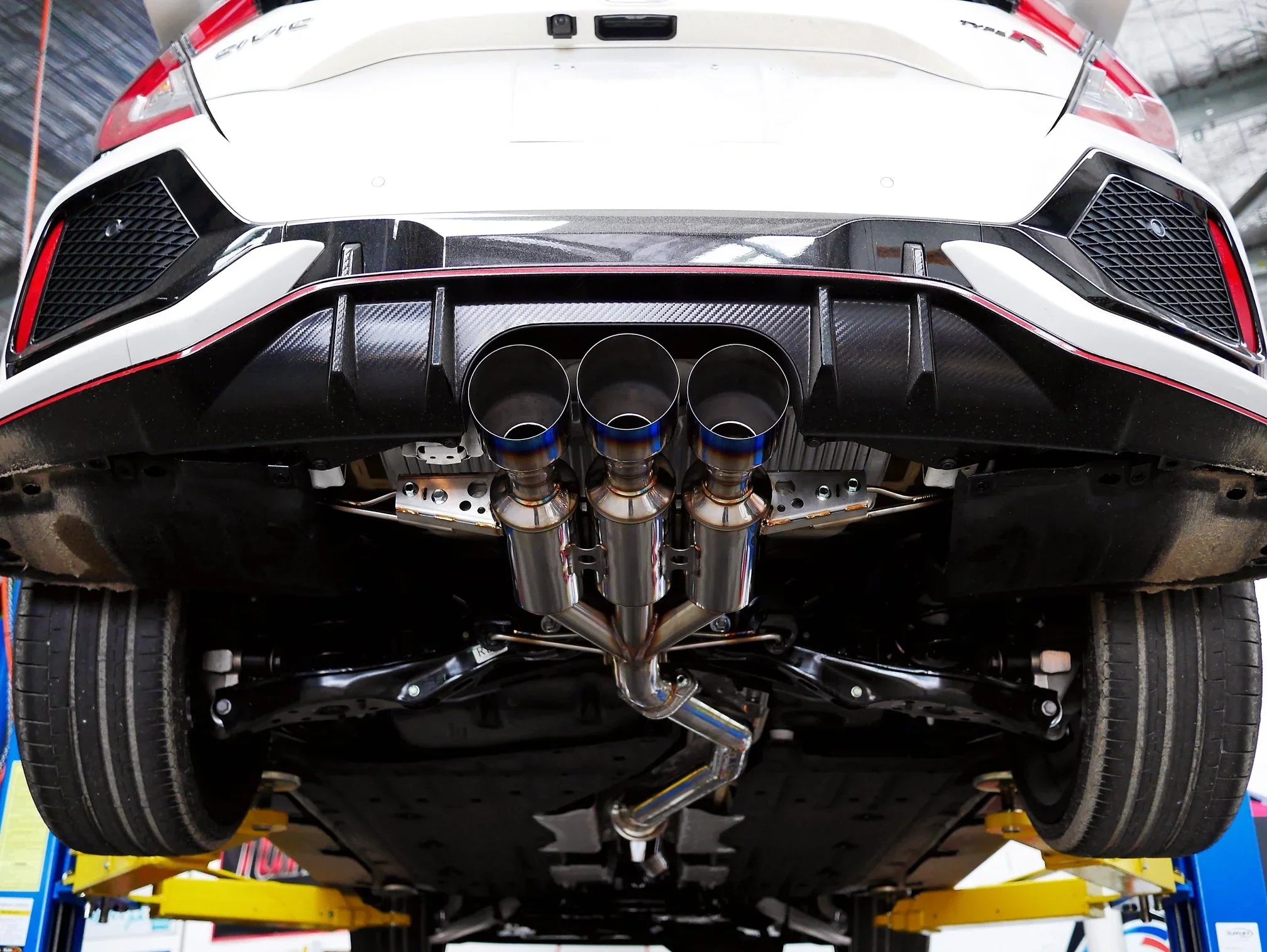 Invidia R400 Turbo Back Exhaust - VW Golf GTI Mk7.5