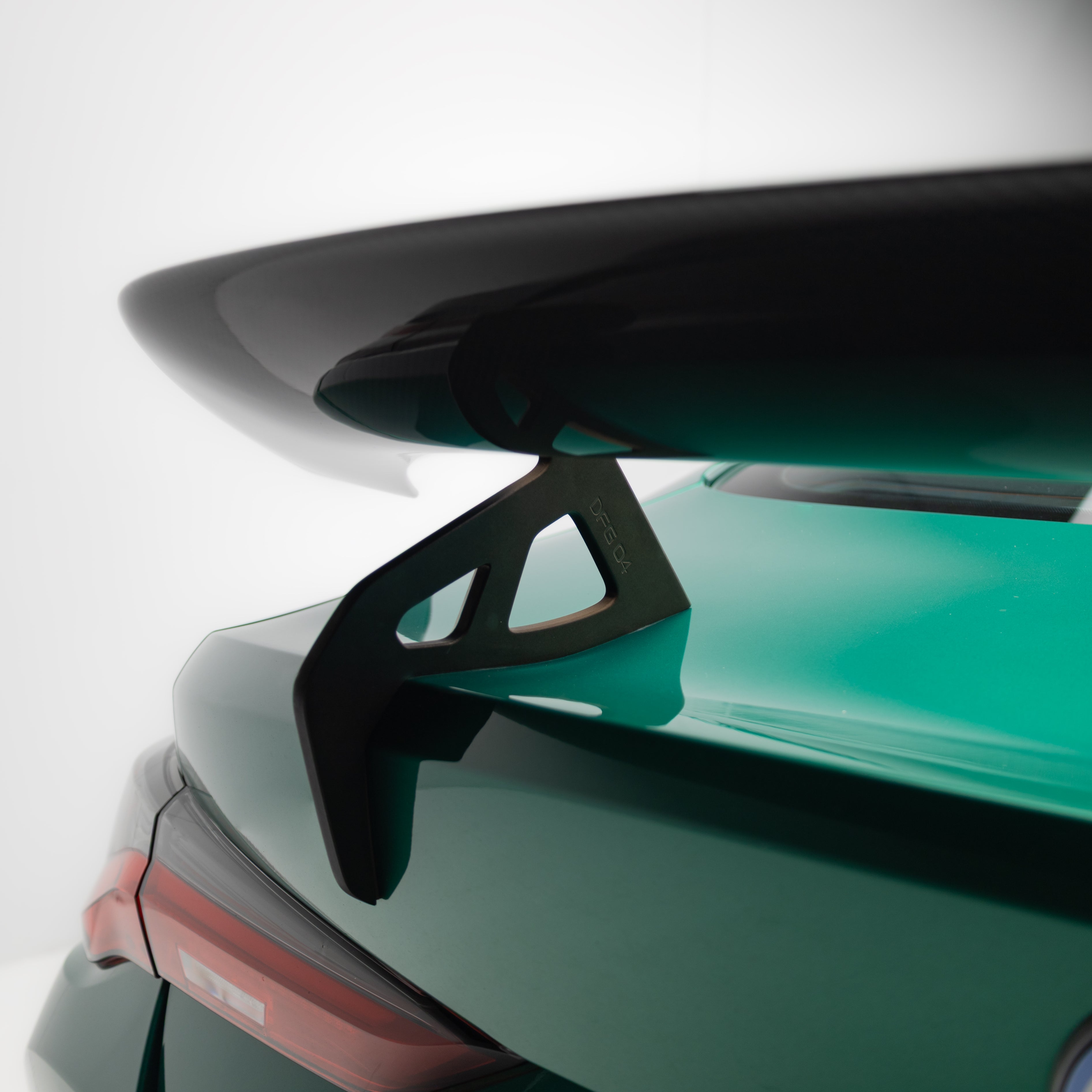 BMW G82 M4 AT-S Dry Carbon Fiber Swan Neck Wing 2020+