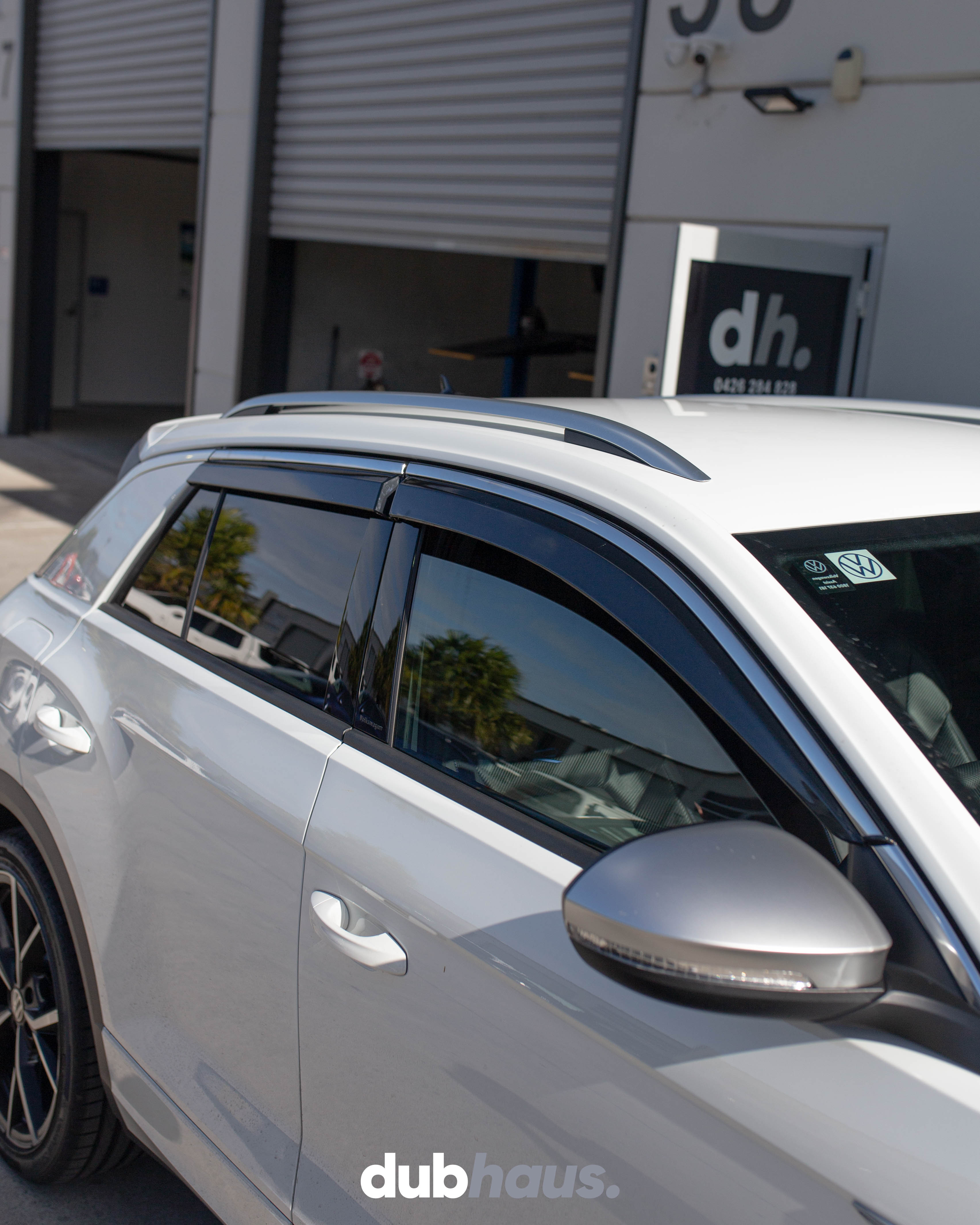 Weather Shield / Window Visor for VOLKSWAGEN T roc 2018+ (Stainless Trim)