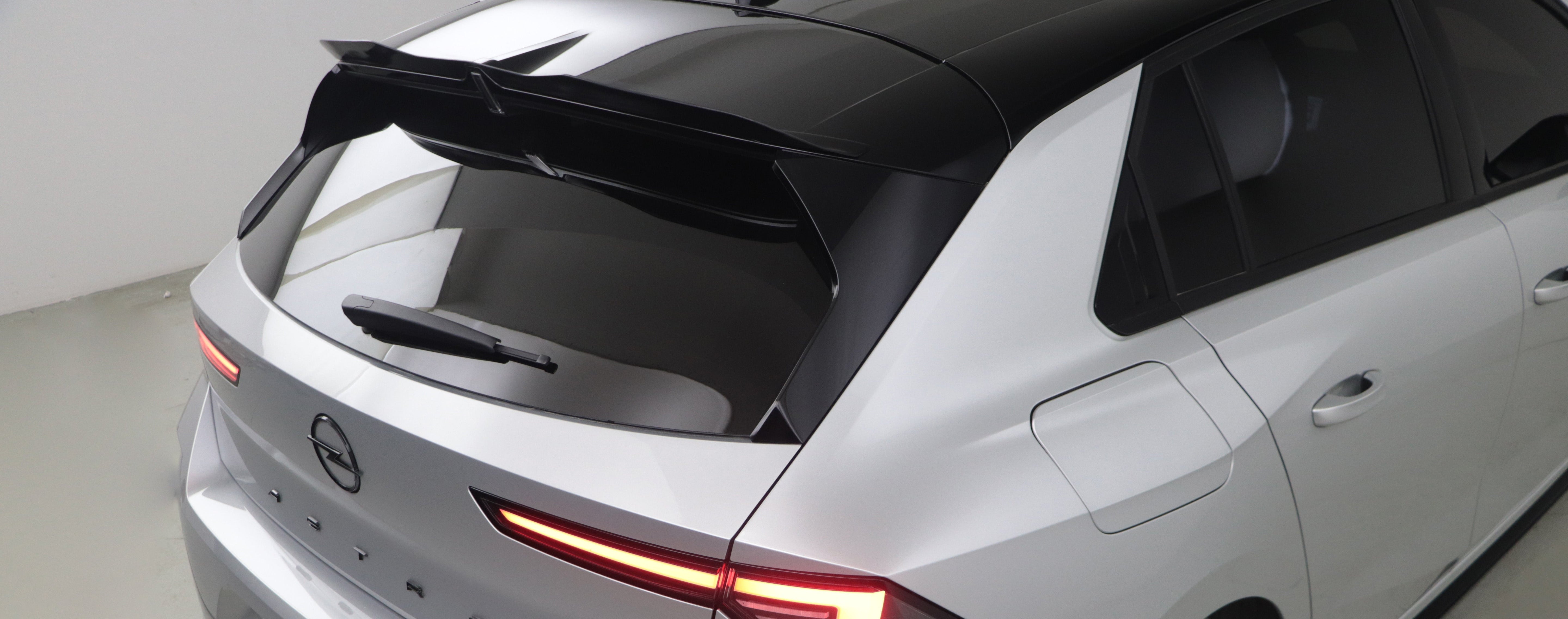 Spoiler Cap OPEL Astra L 2020+