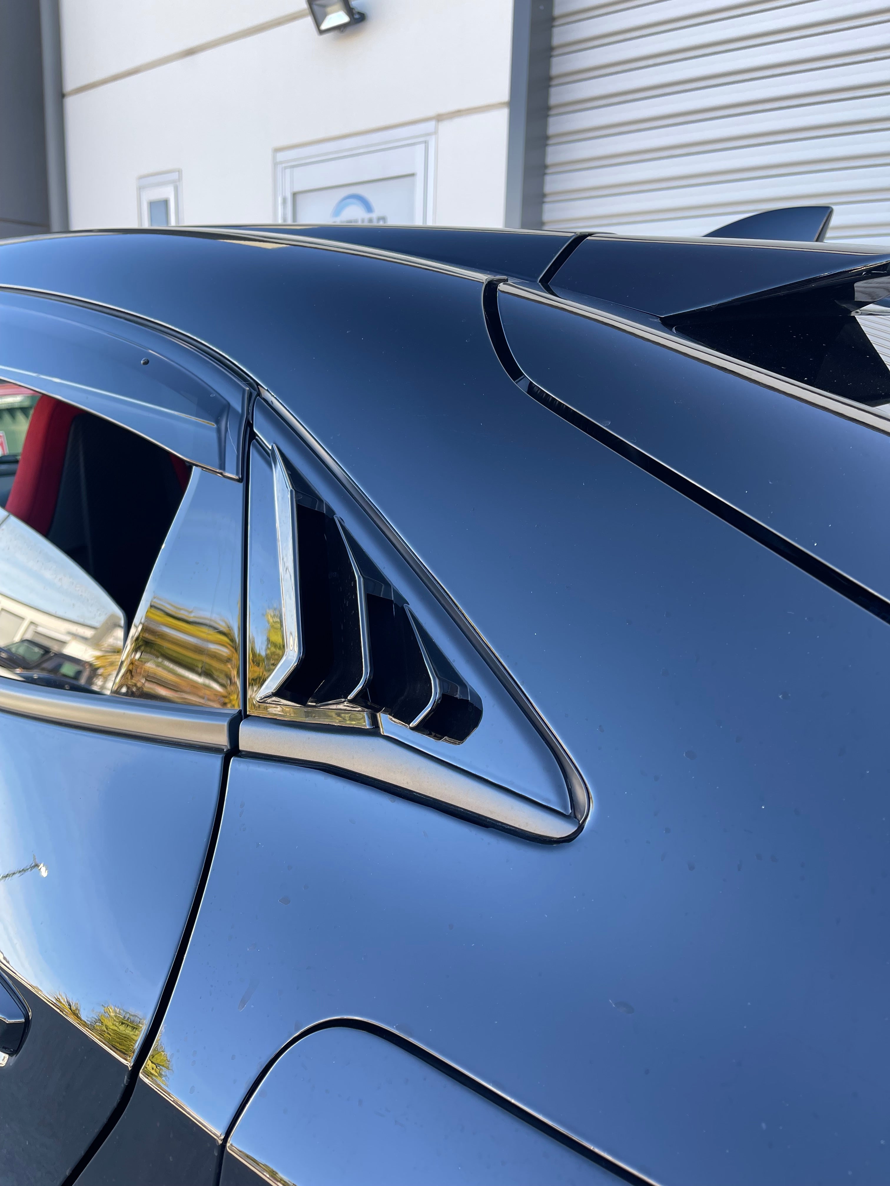 Hausmade Rear Window Louver Honda Civic FK Hatchback (Includes FK8 Type R)