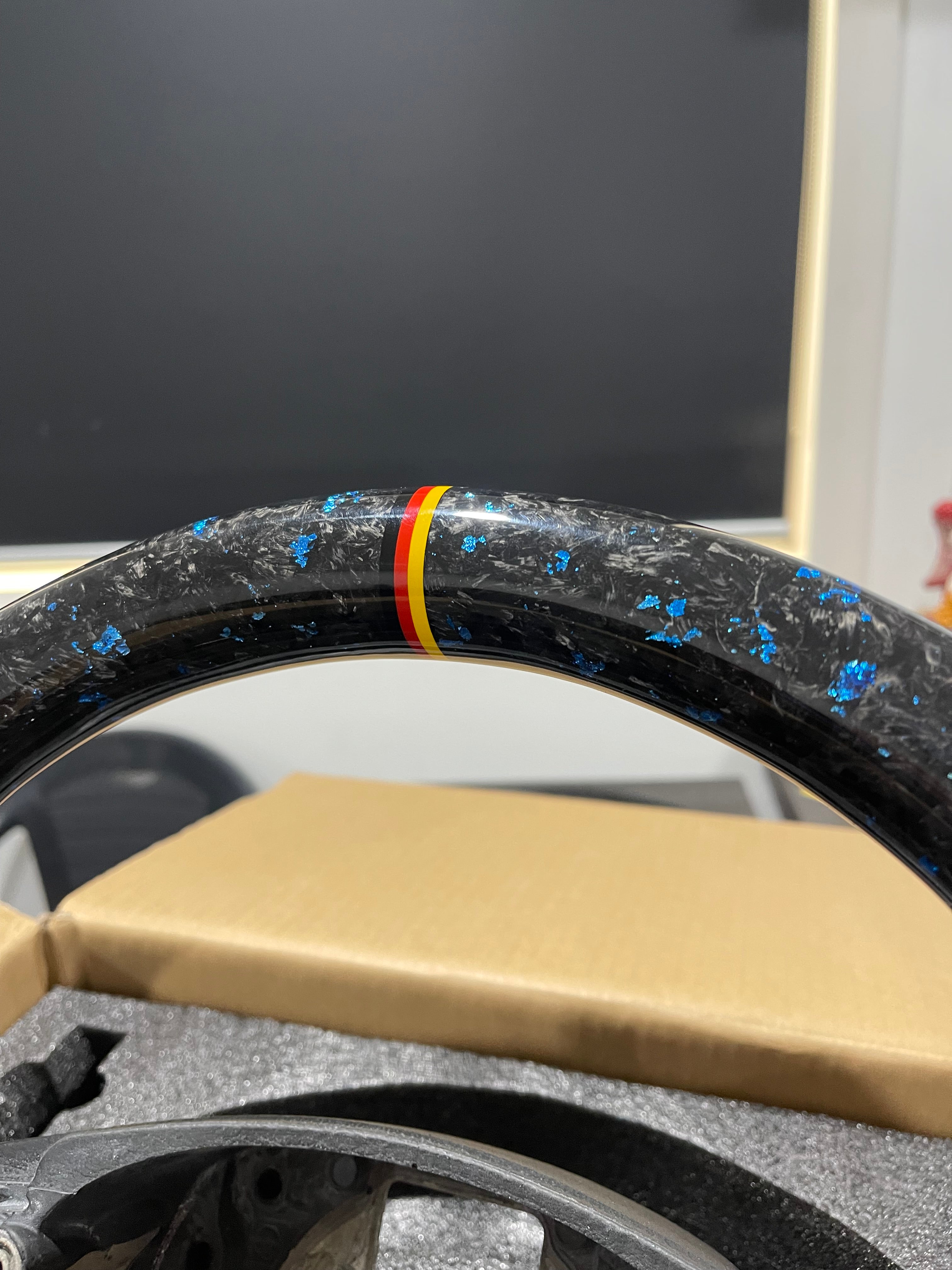 VW Golf MK5 TSI/GTI/R32 Carbon Steering Wheel