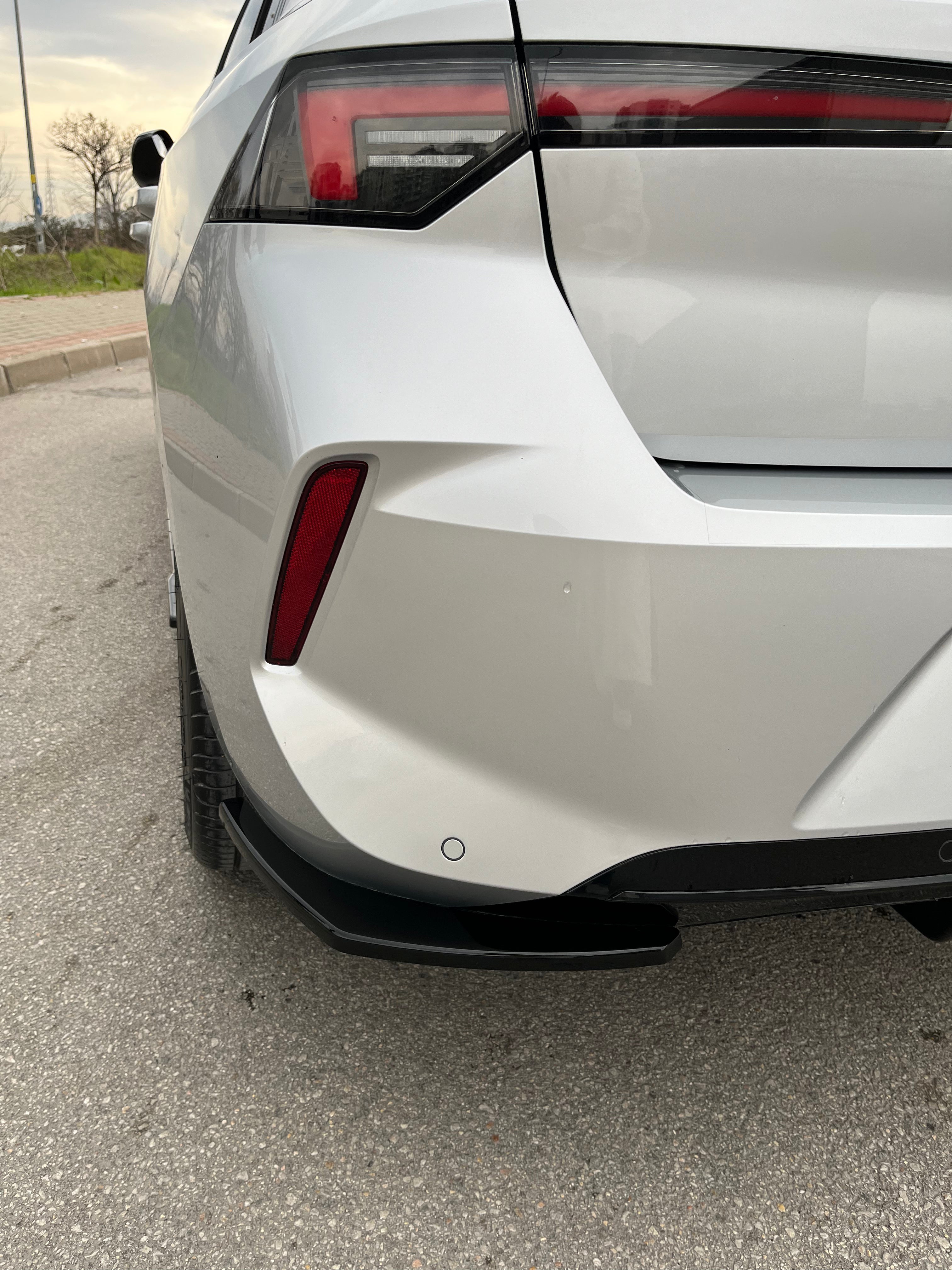 Rear Side Splitters OPEL Astra L 2020+