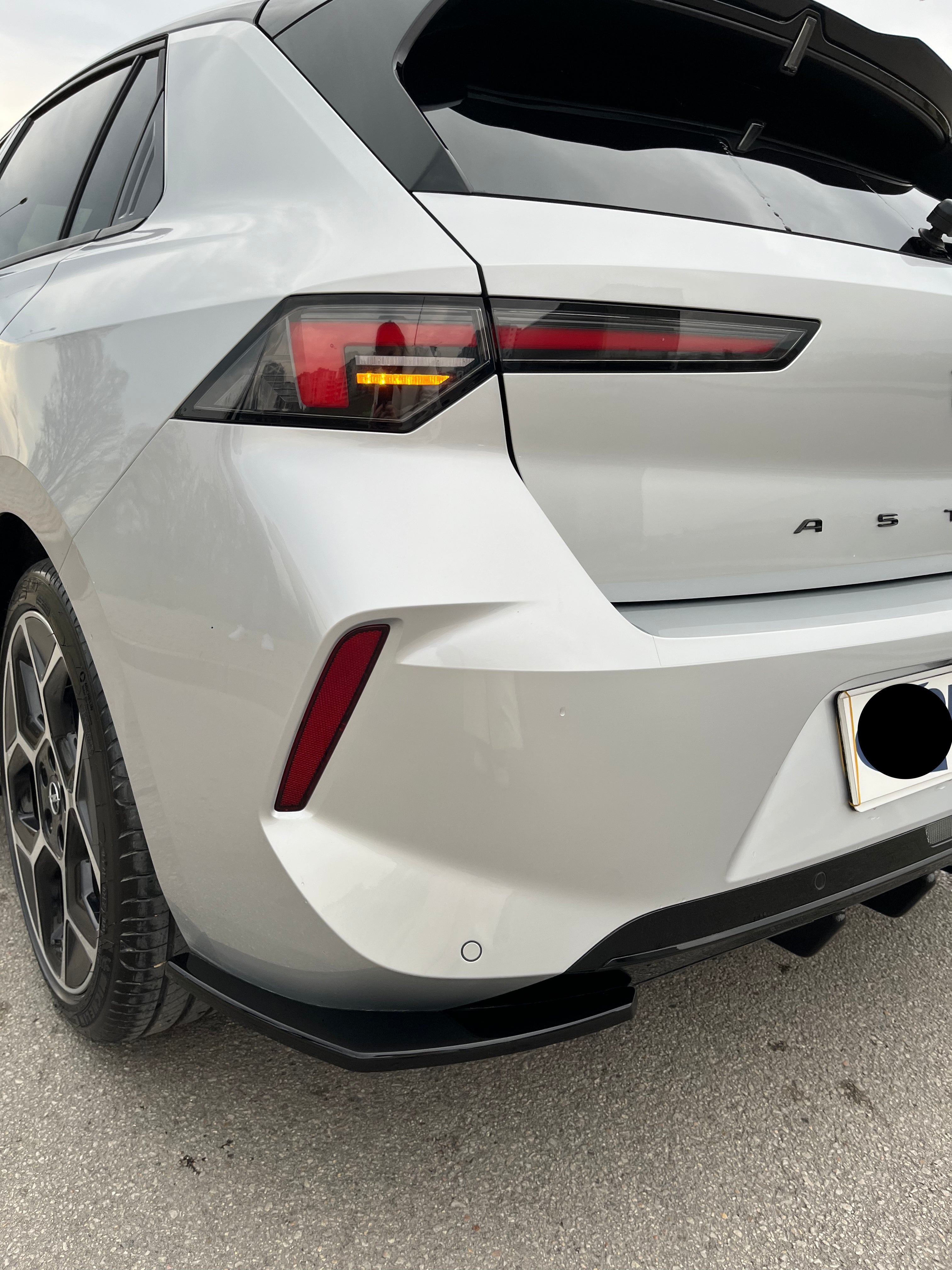 Rear Side Splitters OPEL Astra L 2020+
