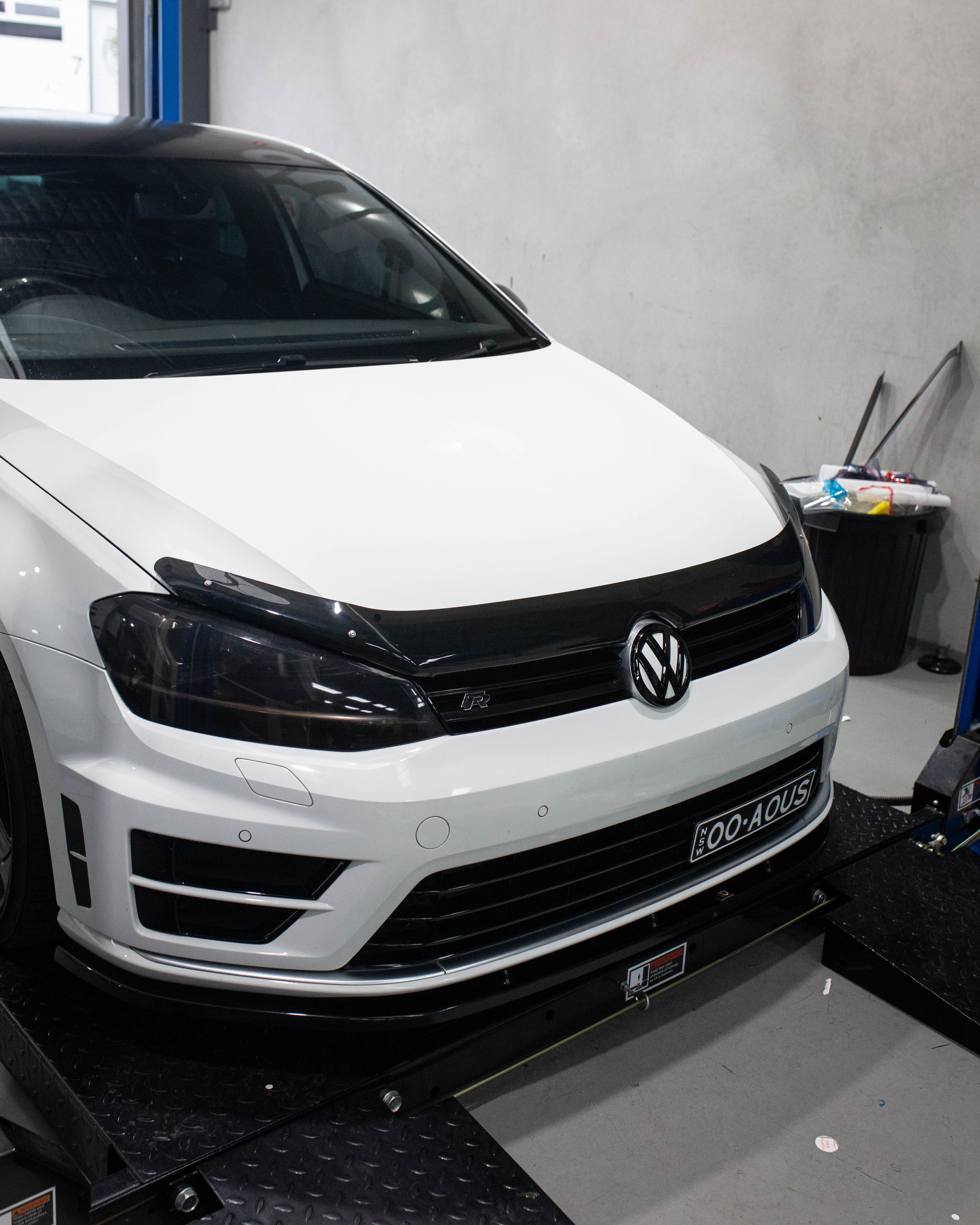 BONNET SHIELD / BONNET PROTECTOR FOR Volkswagen Golf MK7 and 7.5 (4 door & 2 door)