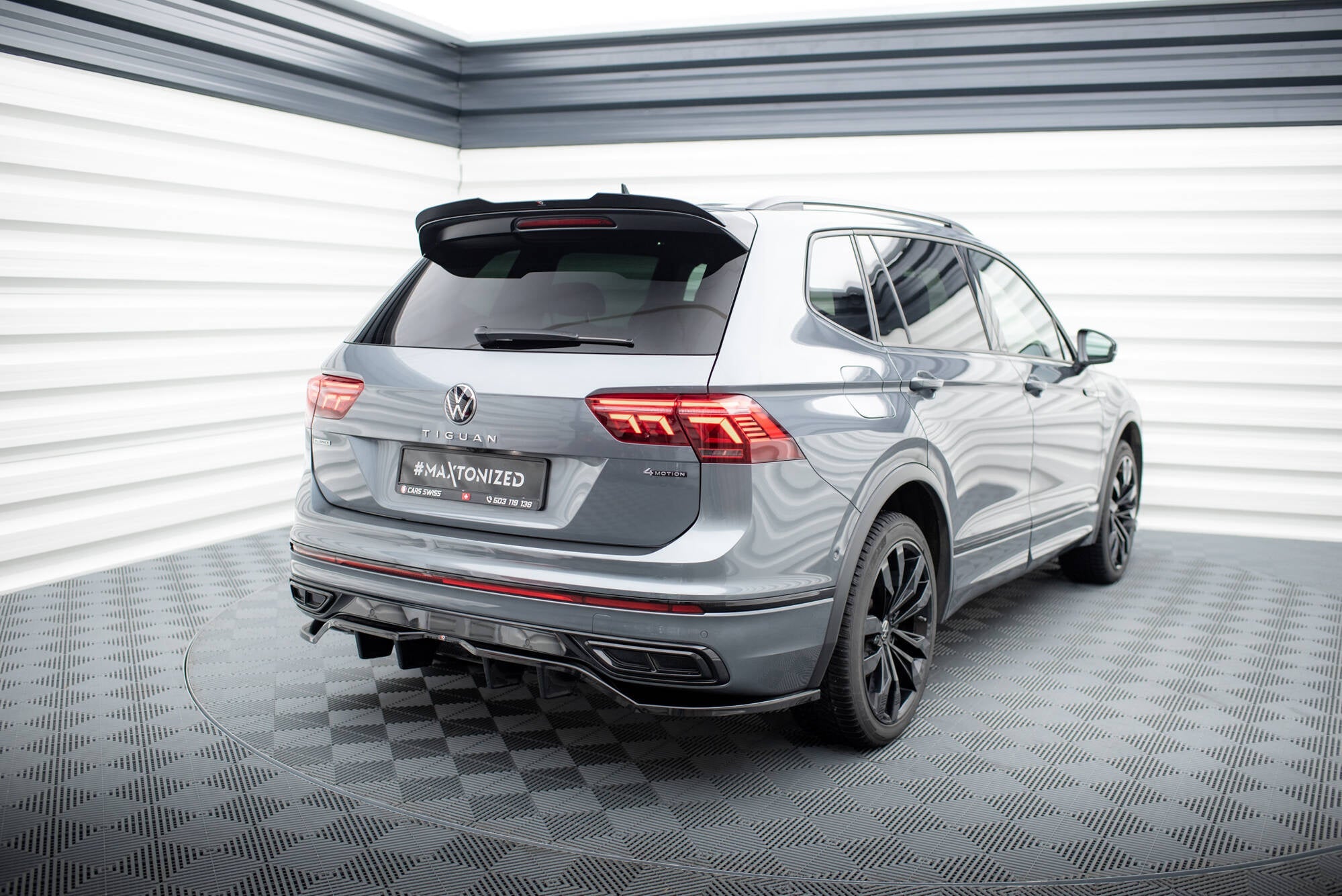 Maxton Design VW Tiguan Allspace Mk2 R-Line Facelift Rear Diffuser