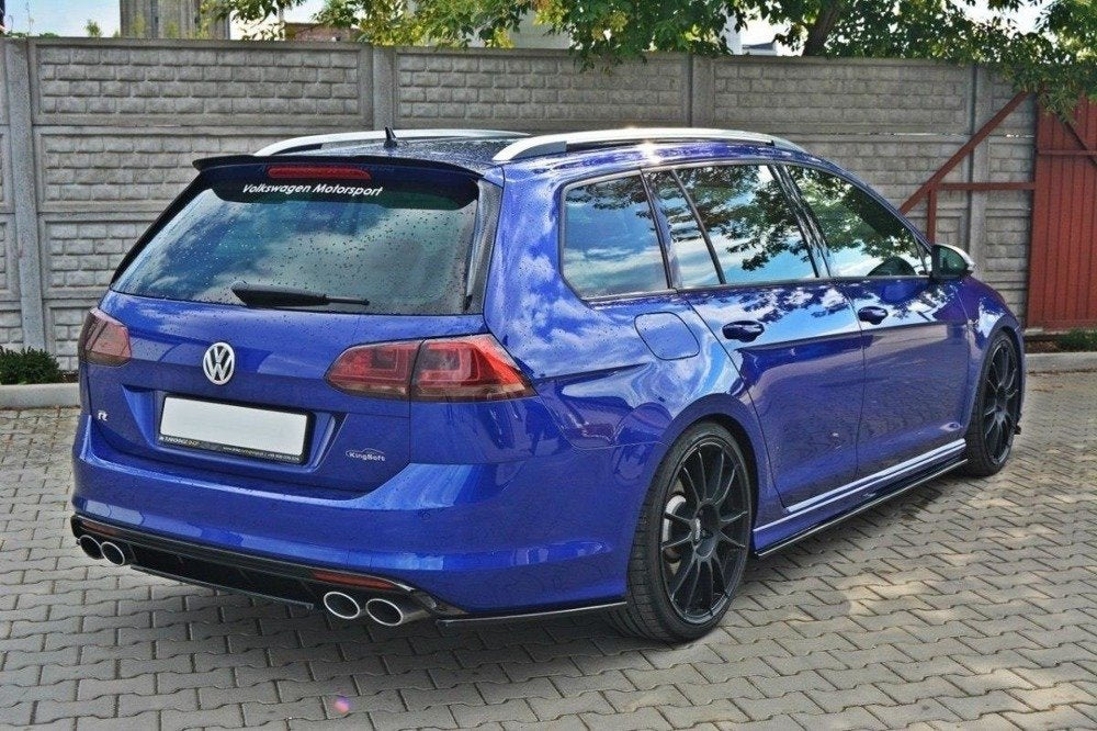 Maxton Design VW Golf Mk7 R Wagon Central Rear Splitter
