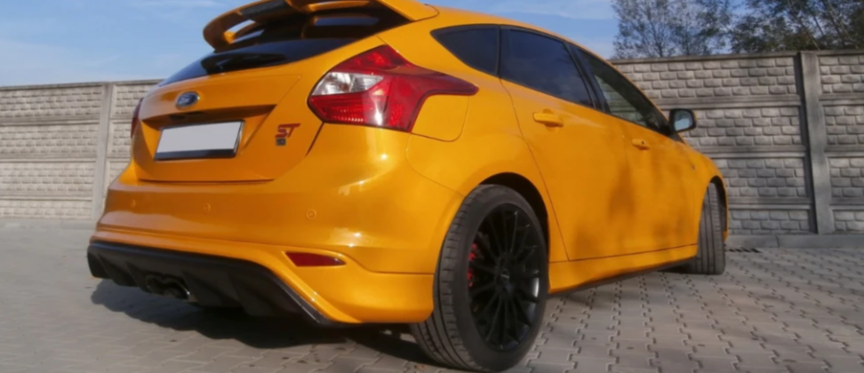 Maxton Design Front Ford Focus Mk 3 ST Rear Diffuser (Prefacelift)