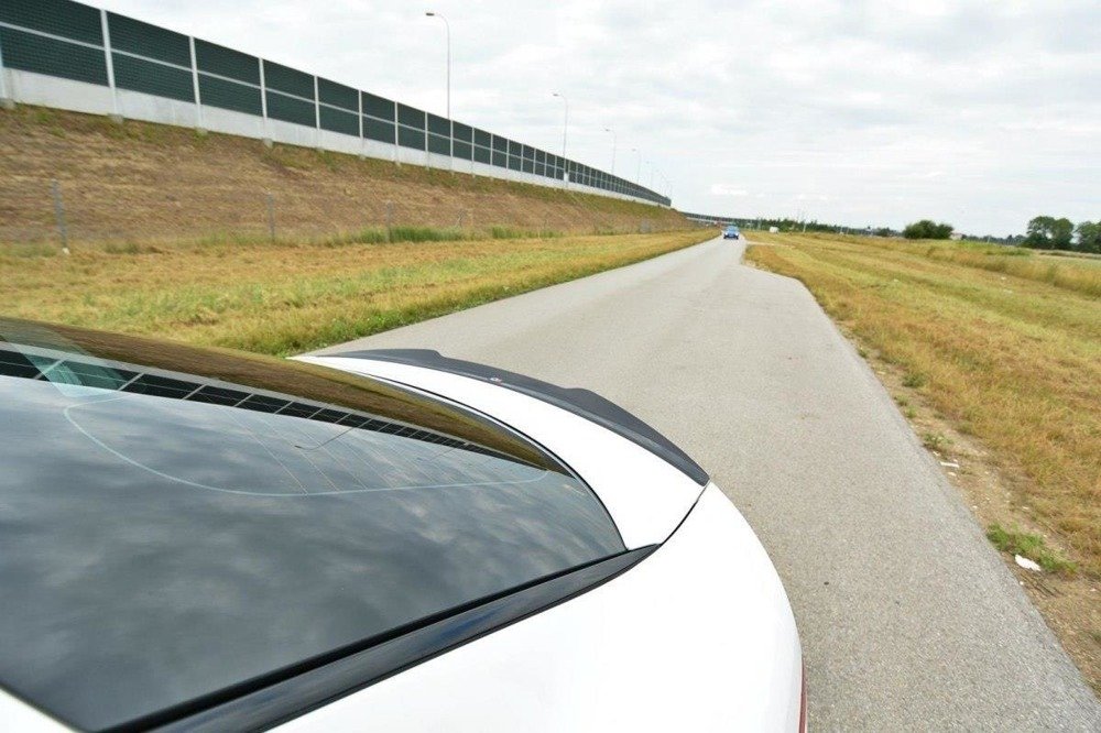 Maxton Design Kia Stinger GT Rear Spoiler Cap