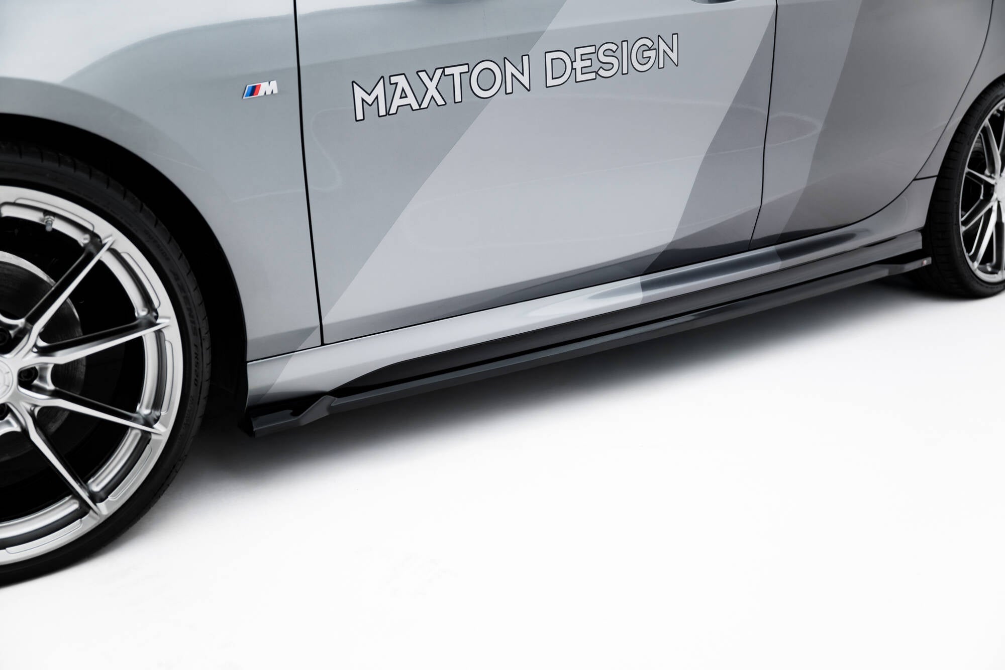 Maxton Design Side Skirts Diffusers V.3 BMW M135i / M-Pack F70