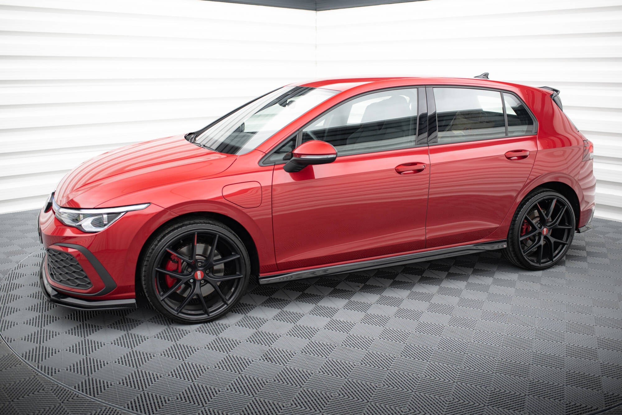 Maxton Design Side Skirts Diffusers V.3 Volkswagen Golf GTI / GTE / GTI Clubsport / GTD / R-Line Mk8