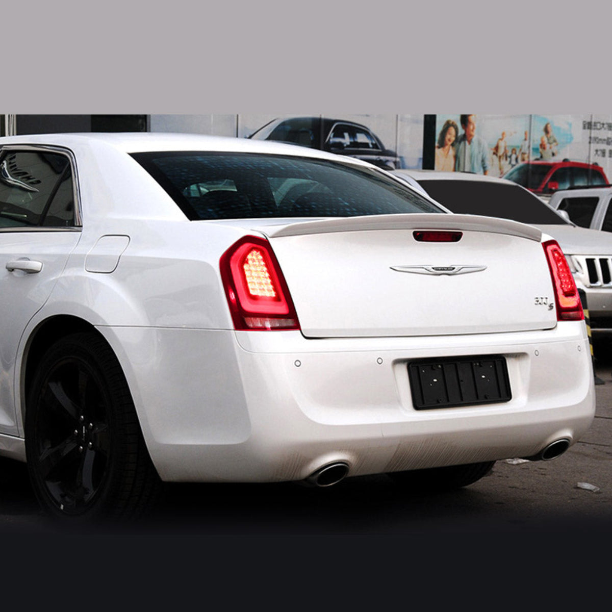 LED Tail Lights for Chrysler 300 & Lancia Thema 2011–2014