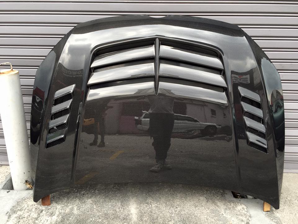 VRS Style Carbon Vented Bonnet to Suit VW GOLF MK7 & MK7.5 Platforms (Incl. GTI & R)