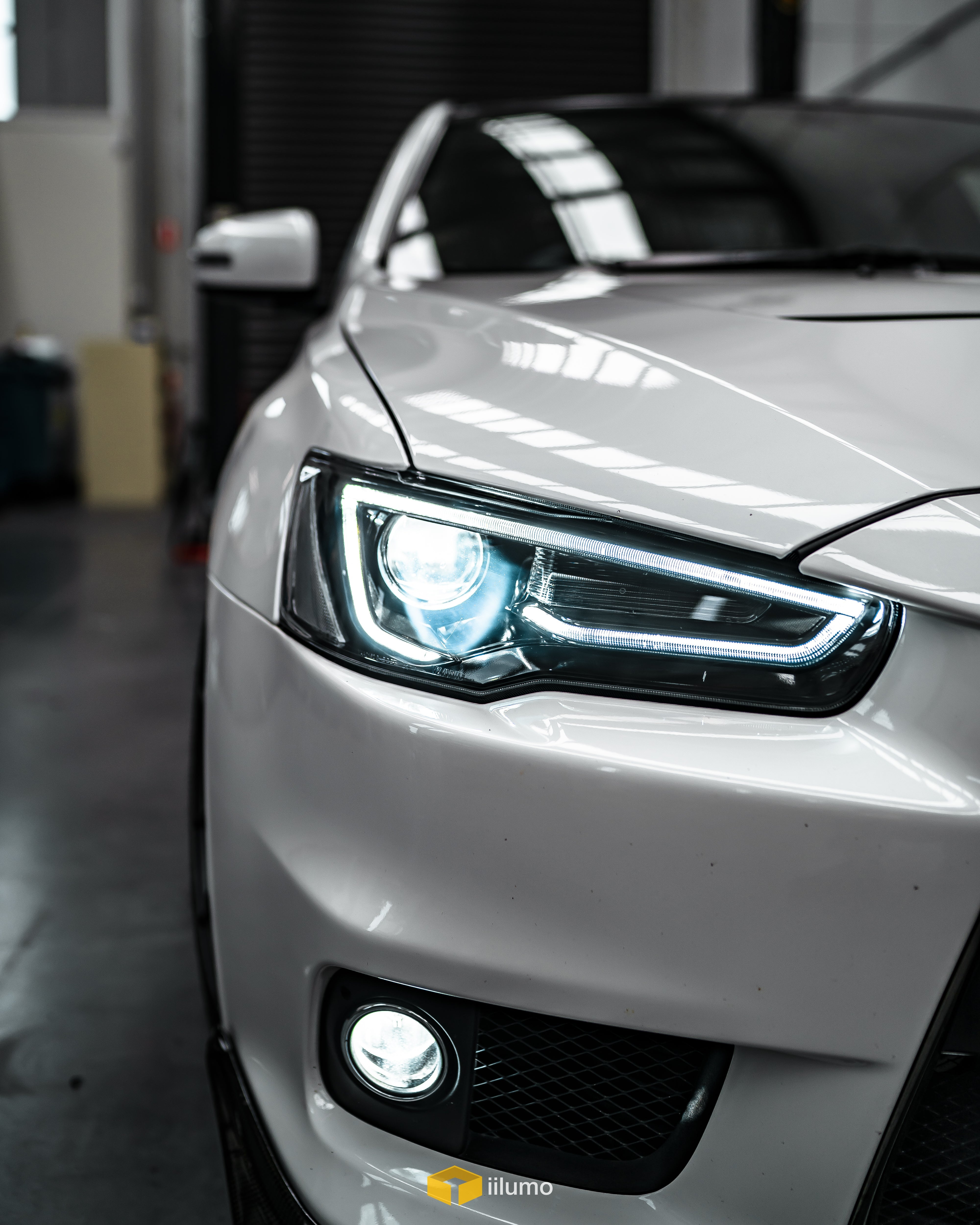 MITSUBISHI LANCER SEQUENTIAL LED HEADLIGHTS