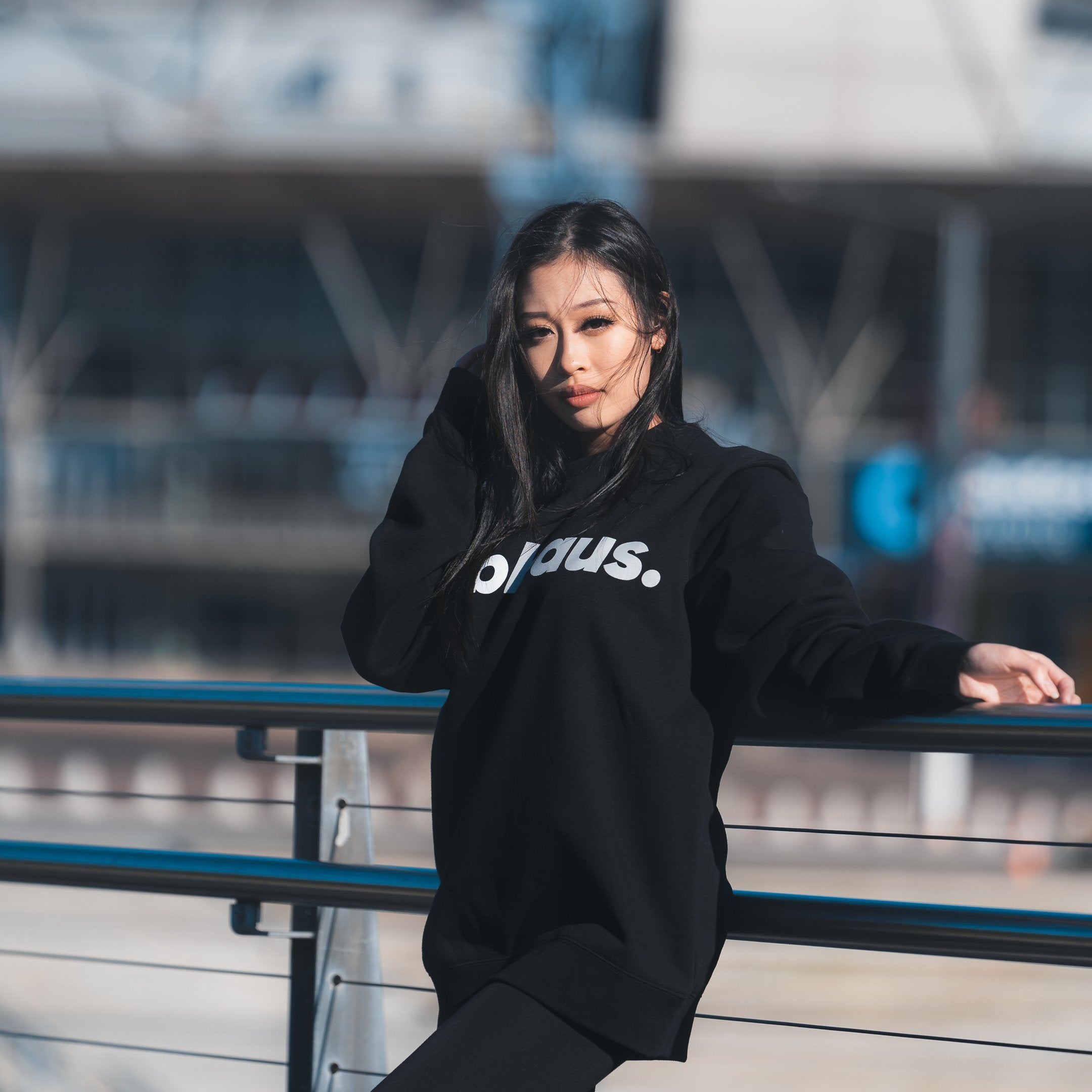 dubhaus. Logo Crewneck