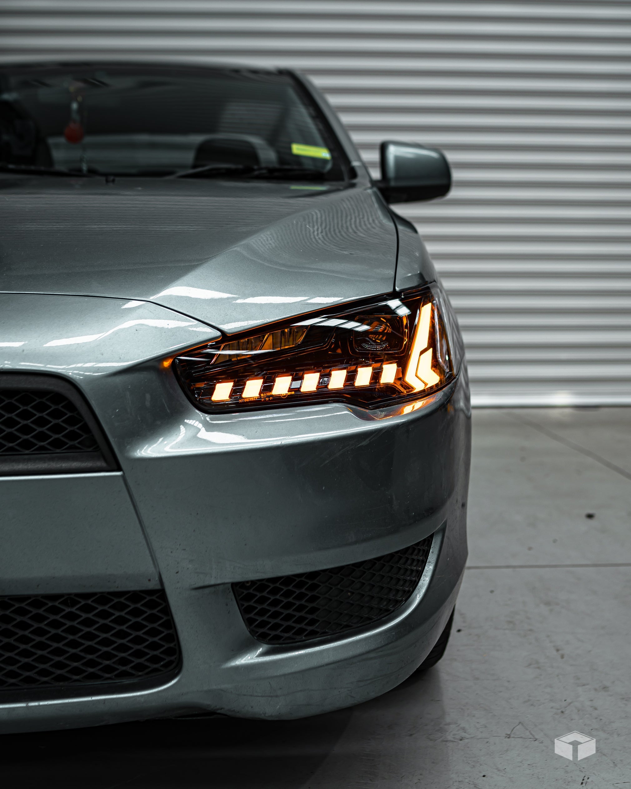 MITSUBISHI LANCER V2 SEQUENTIAL LED HEADLIGHTS