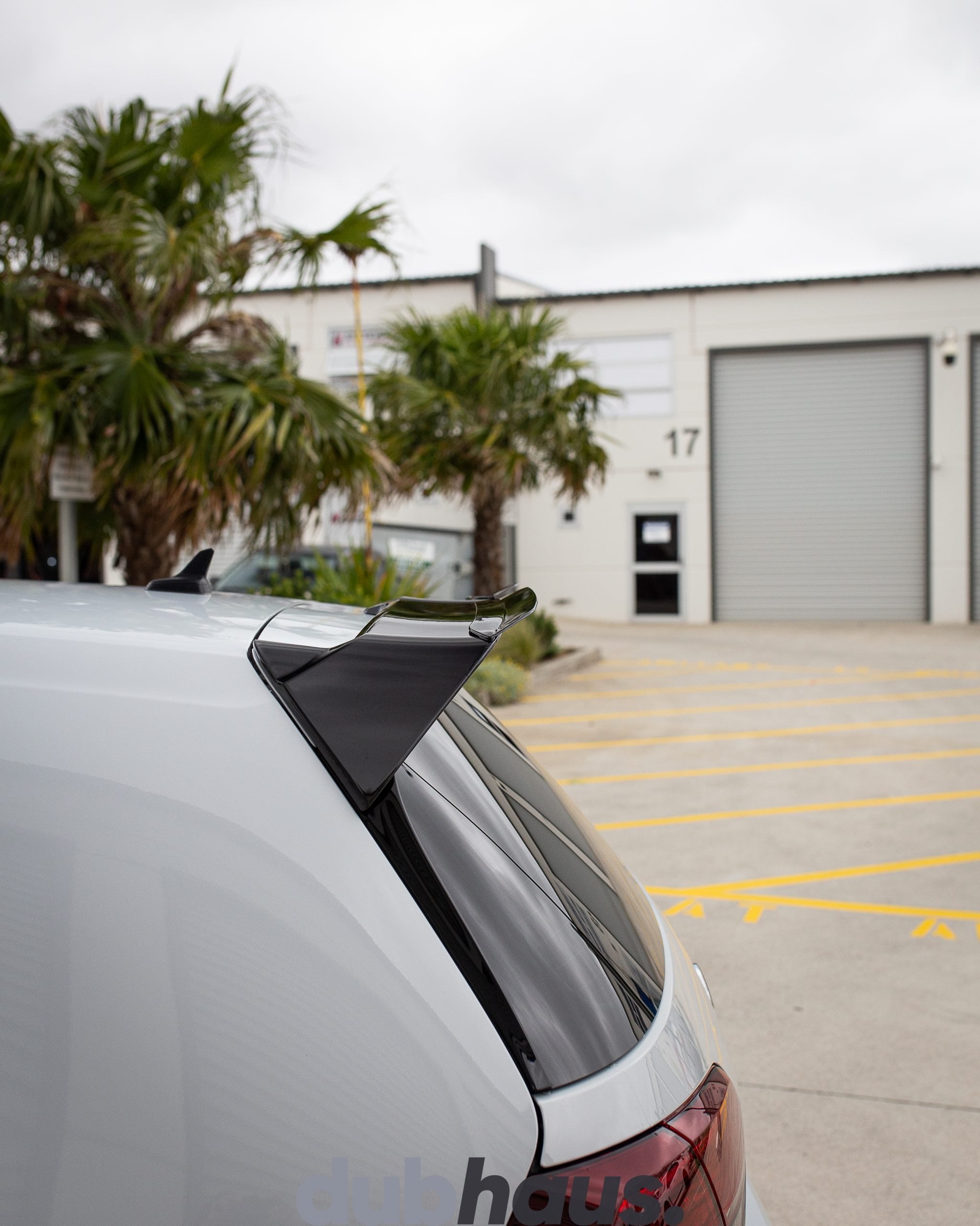 Oettinger Style Wing Extensions for Volkswagen MK7/MK7.5 GTI & R V2