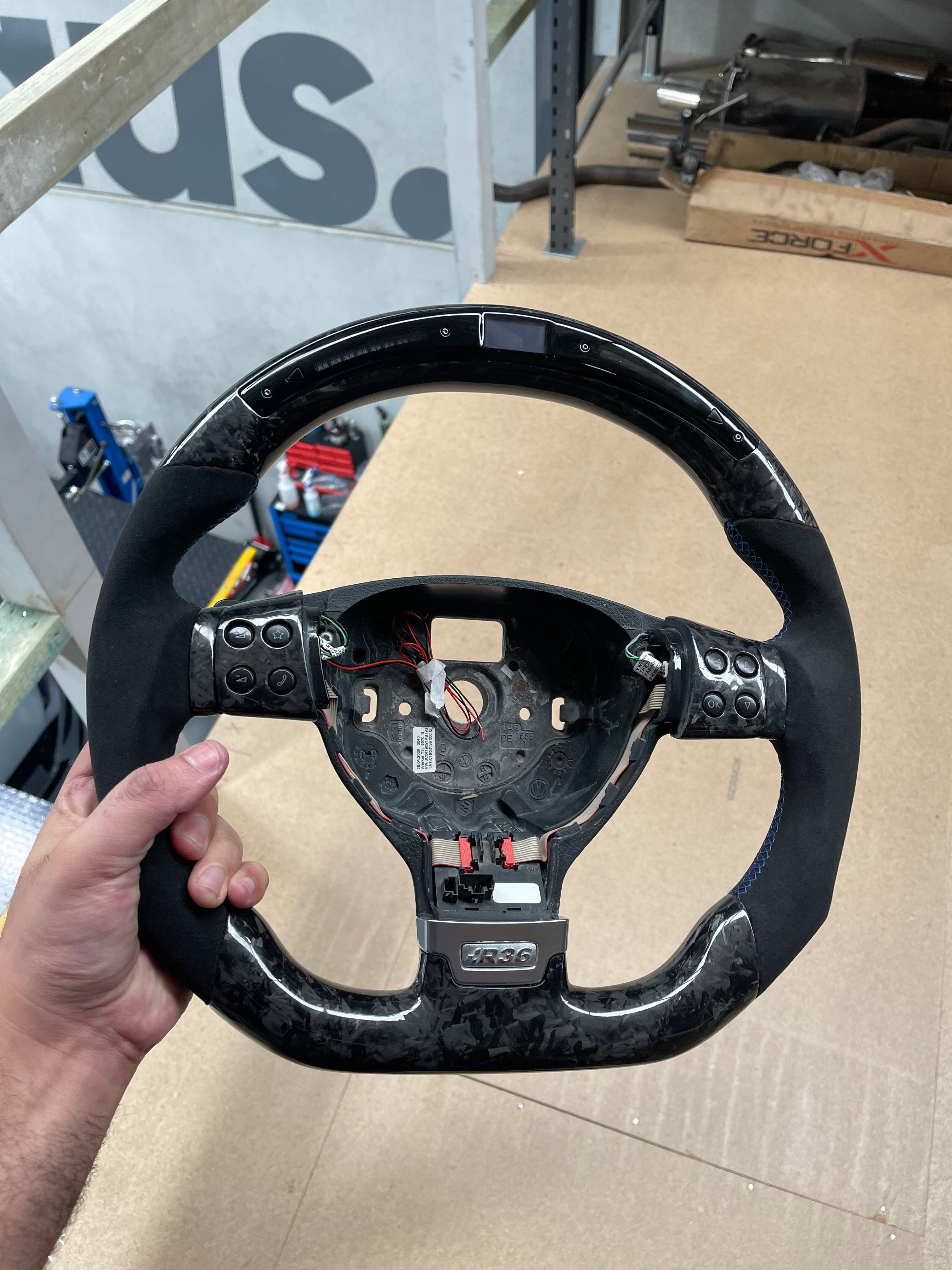 VW Golf MK5 TSI/GTI/R32 Carbon Steering Wheel