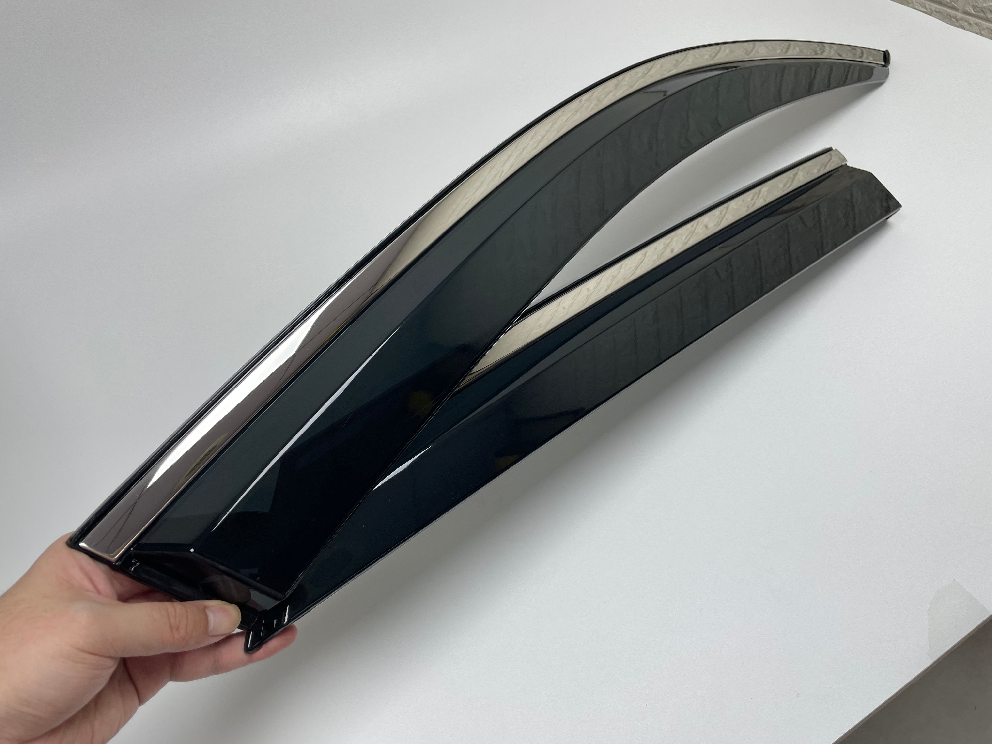 Weather Shield / Window Visor for VOLKSWAGEN T roc 2018+ (Stainless Trim)