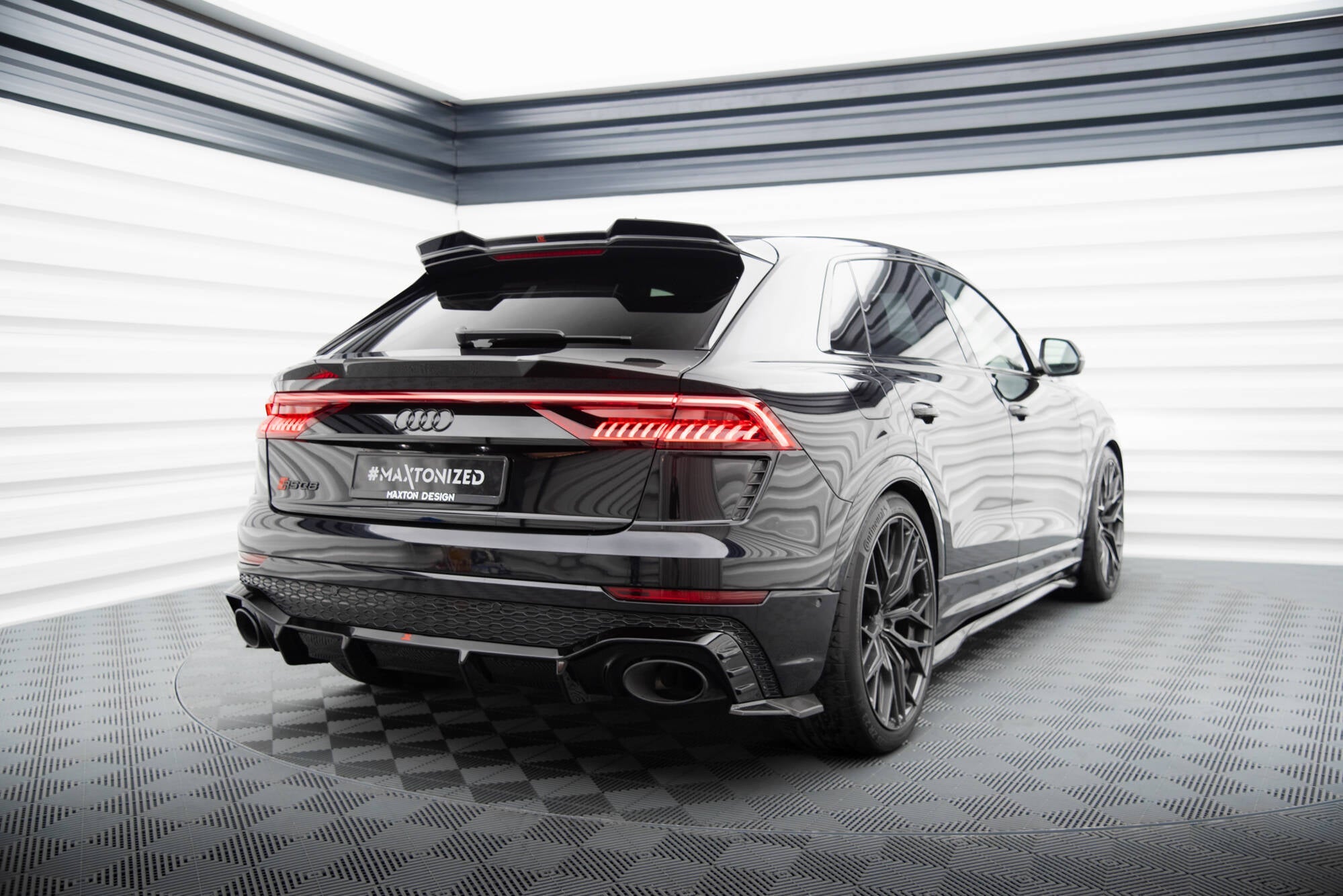 Maxton Carbon Fiber Rear Side Splitters Audi RSQ8