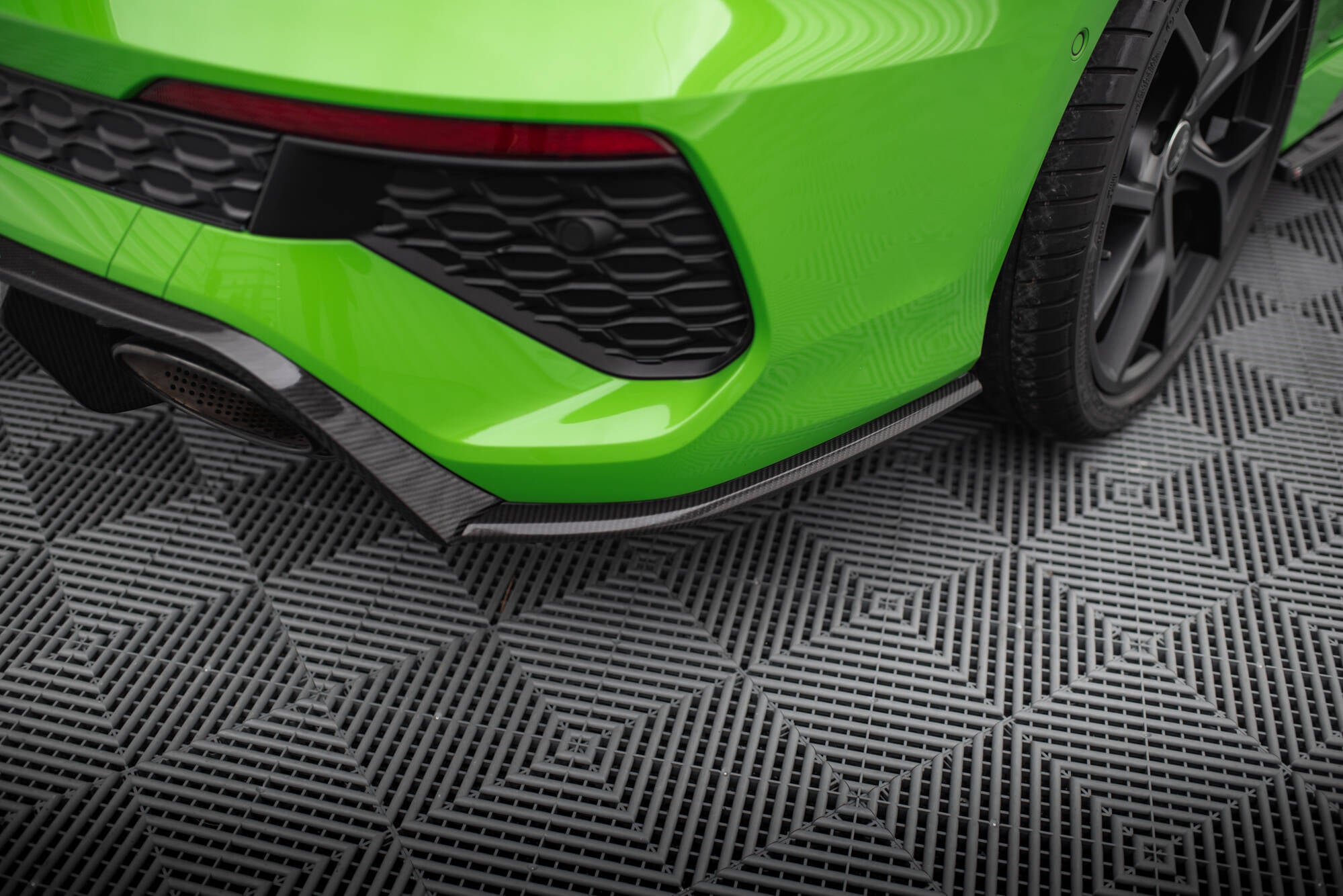 Maxton Carbon Fiber Rear Side Splitters V.2 Audi RS3 Sedan 8Y