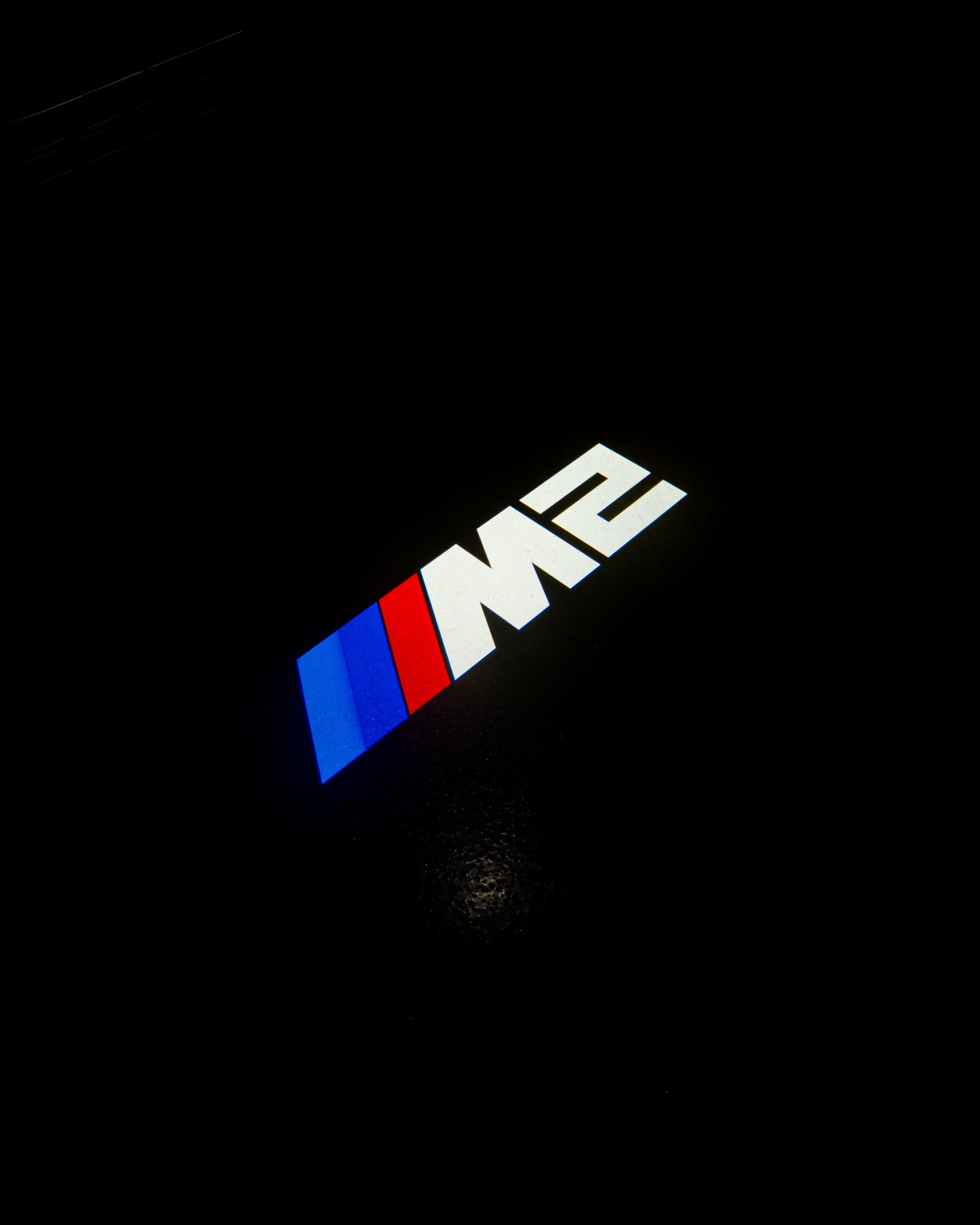 LED LOGO DOOR LIGHTS : BMW G SERIES - iilumo