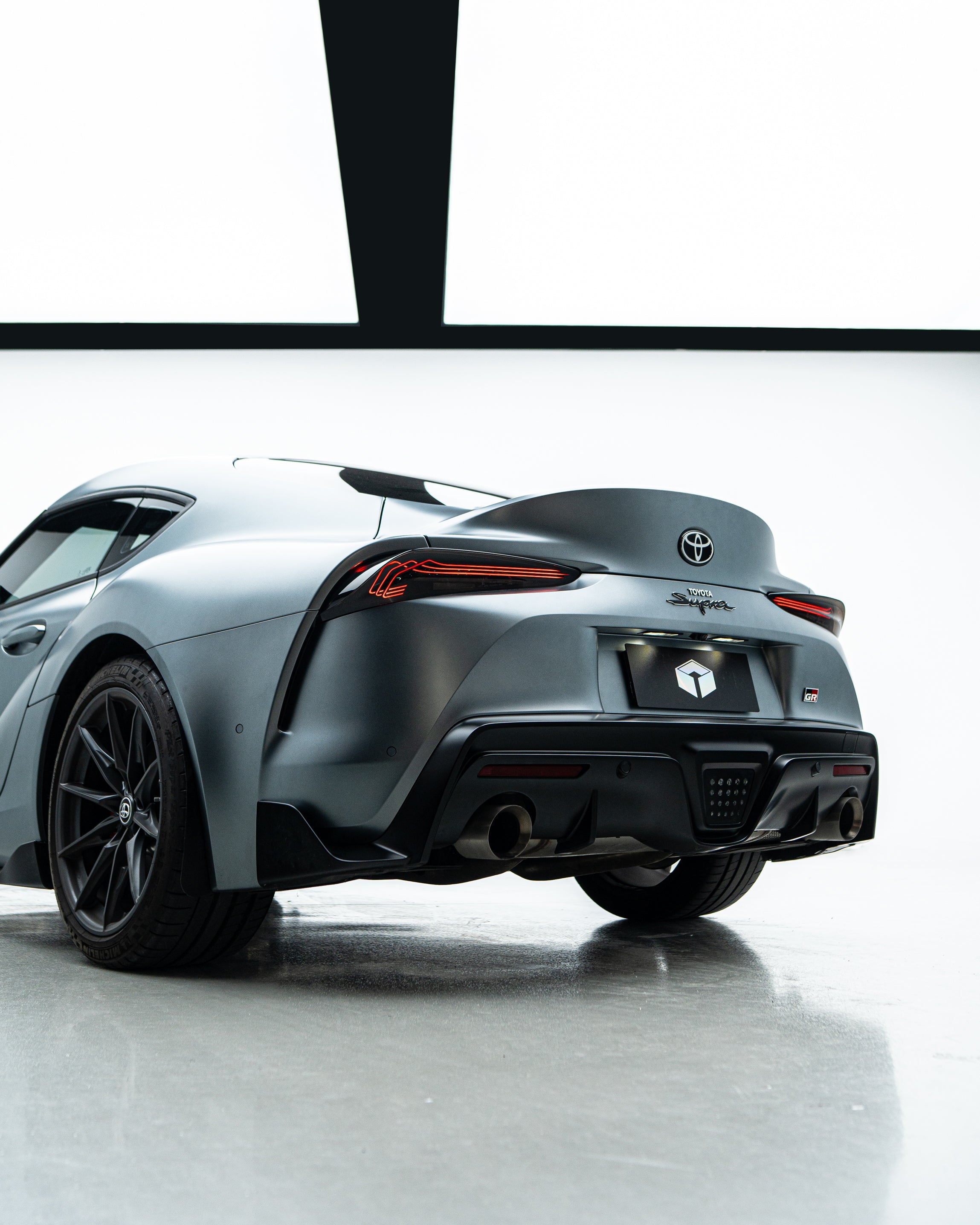 CSL LASER STYLE LUXX-SERIES LED TAIL LIGHTS FOR TOYOTA GR SUPRA A90 A91 - iilumo