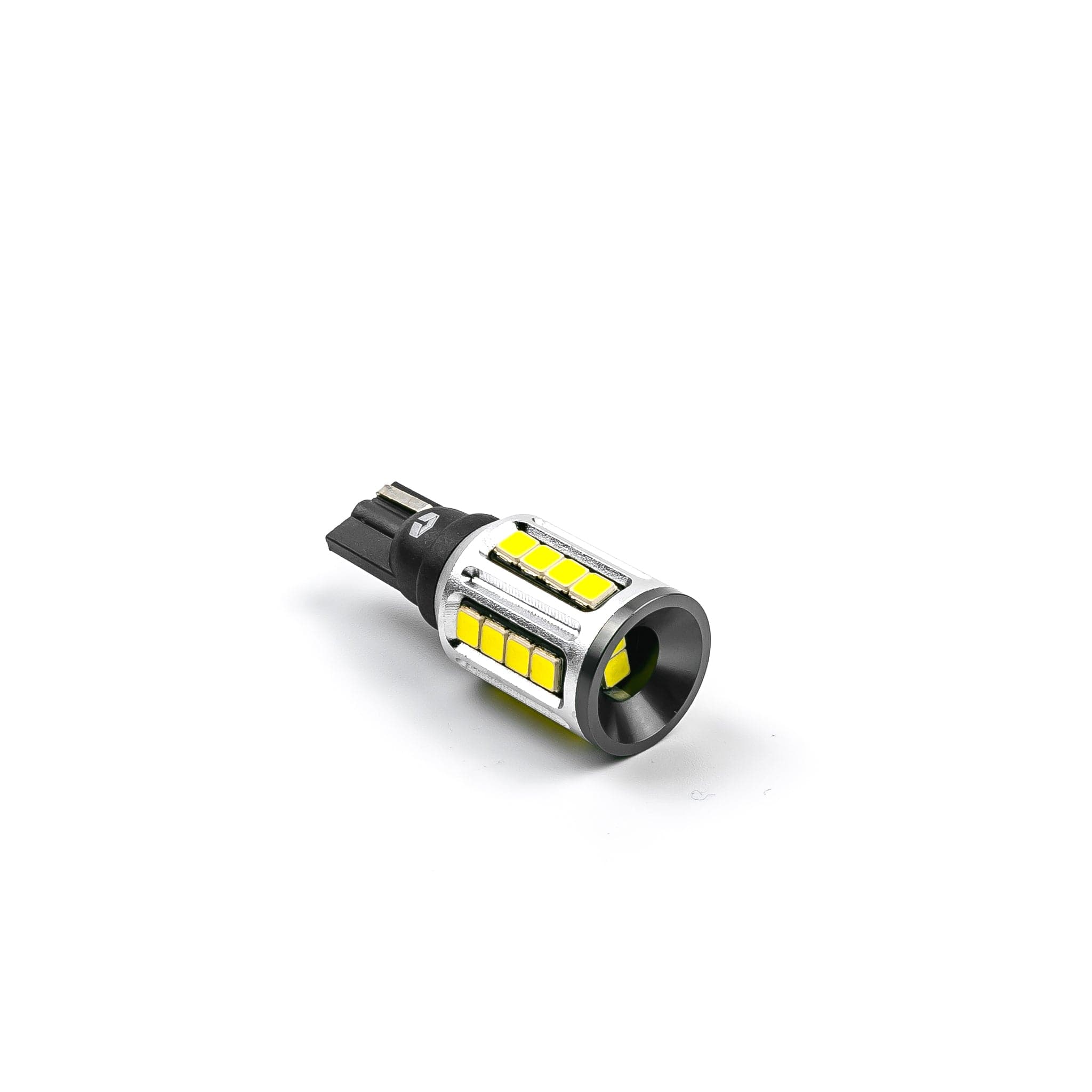 FLARE+ : T15 (W16W) WHITE LED BULB - iilumo