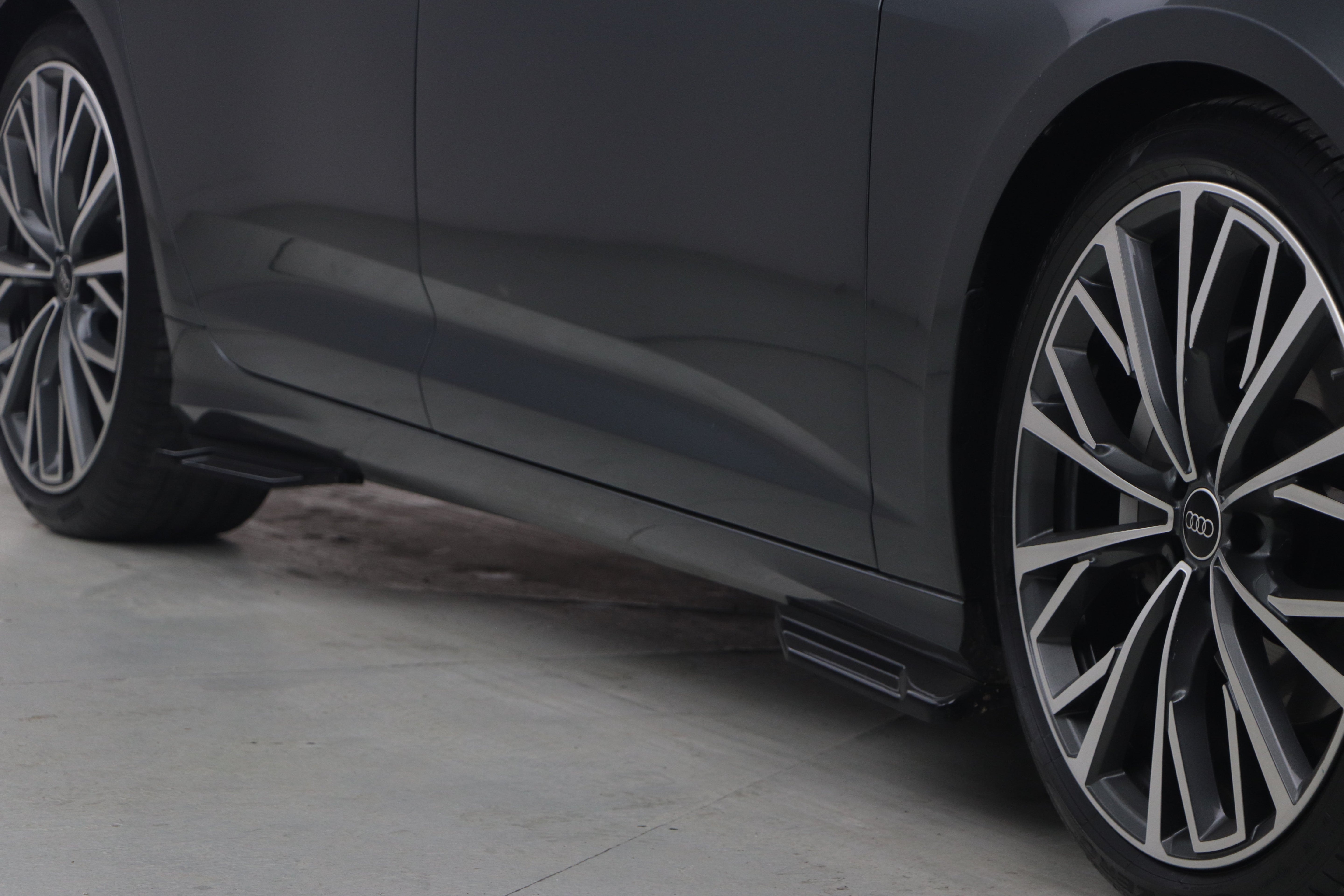 Side Skirts AUDI S6 / A6 S-Line C8 (Sedan-Avant) 2019+