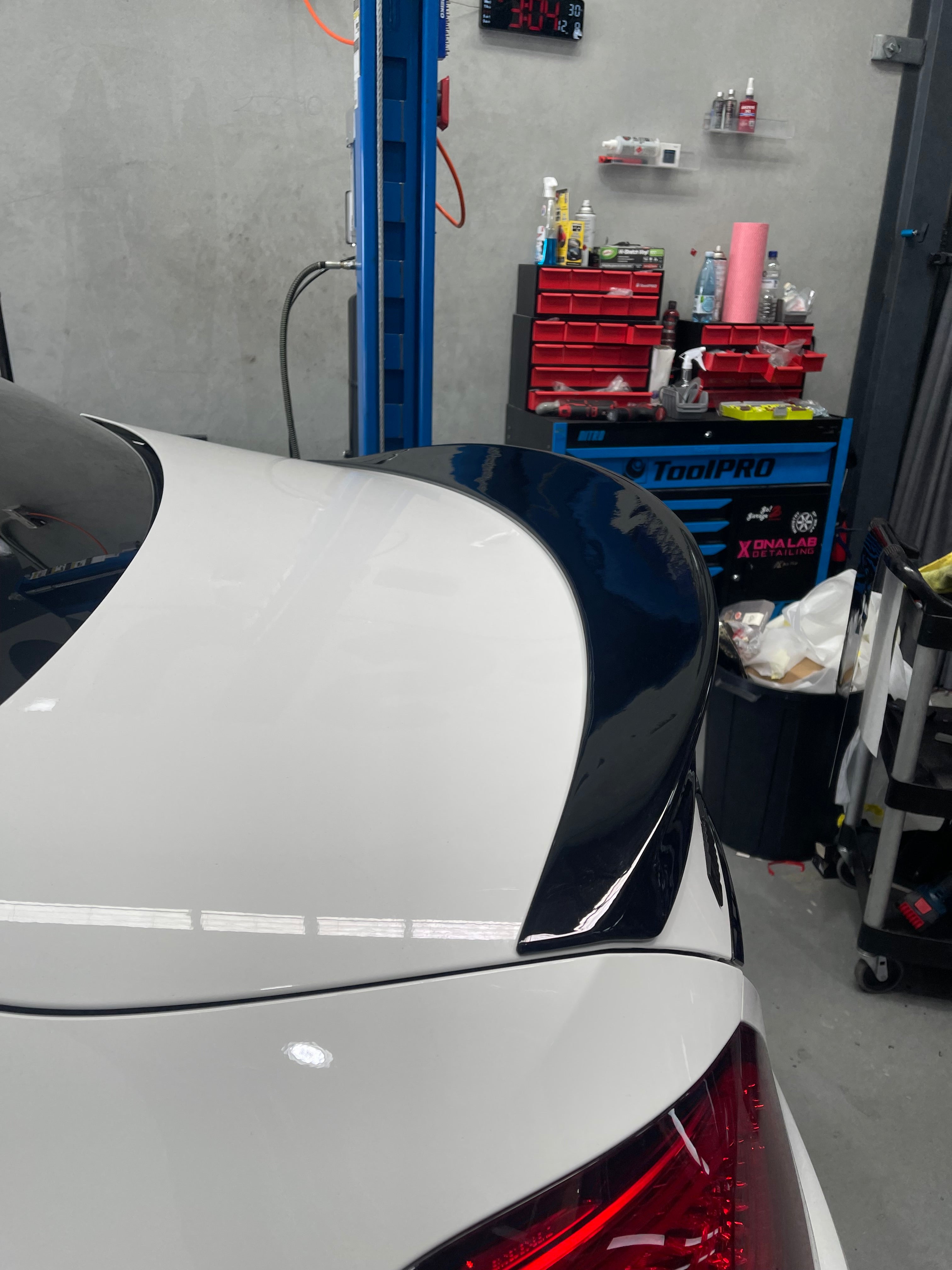 Mercedes Benz C Class W205 Carlson Style ABS Spoiler (Gloss Black)