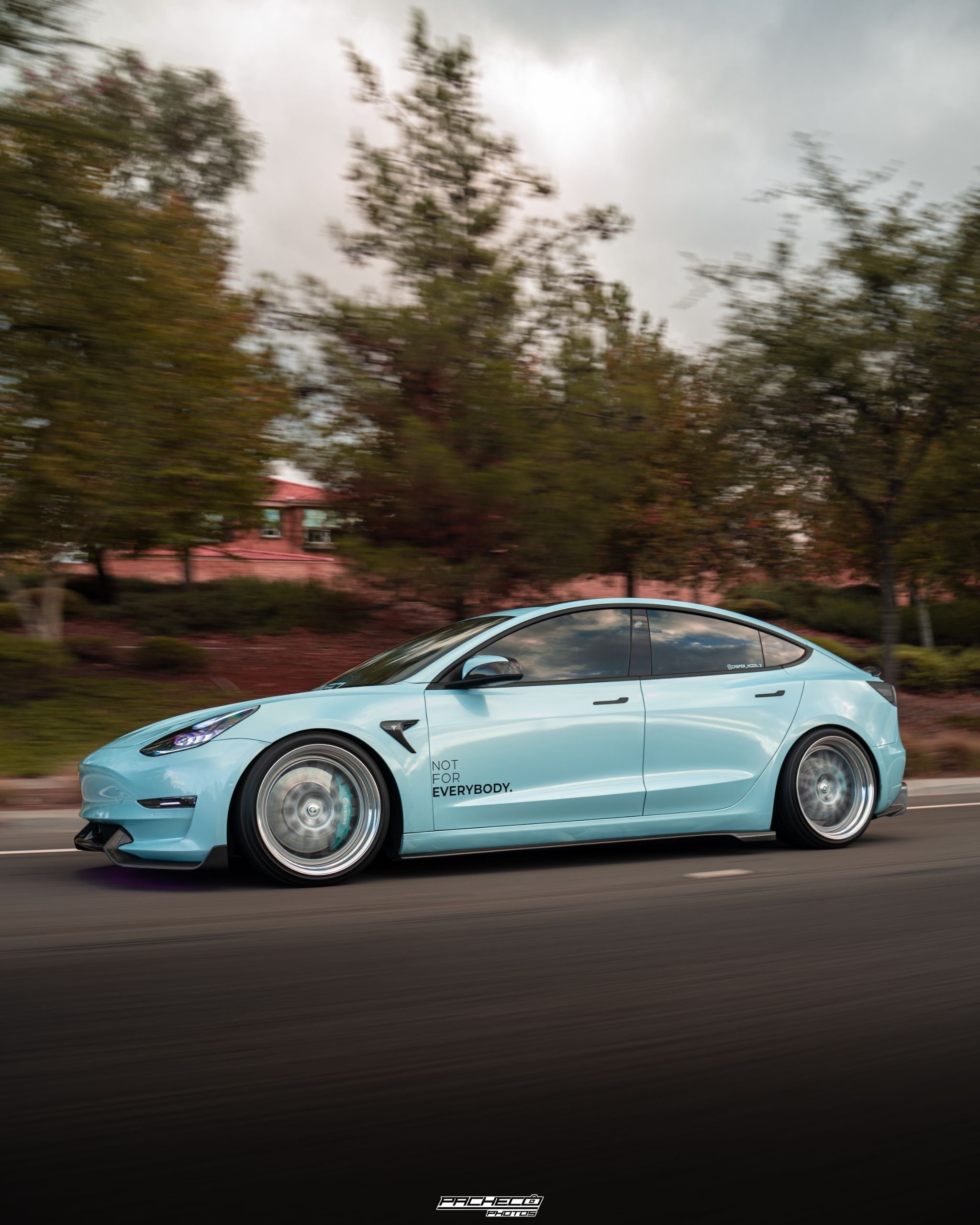 Tesla Model 3 Side Skirt V2 - LHS ONLY