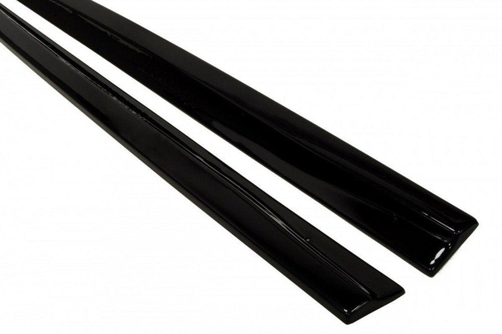 Maxton Design Renault Megane 3 RS Side Skirts