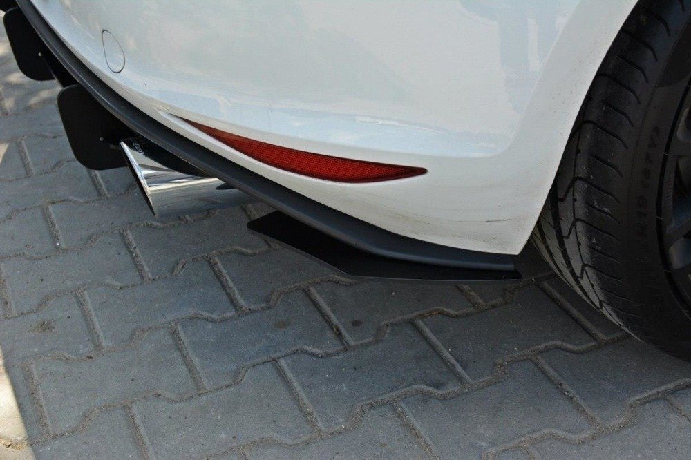 Maxton Design VW Golf MK7 GTI (Pre-Facelift) Rear Diffuser & Rear Side Splitters