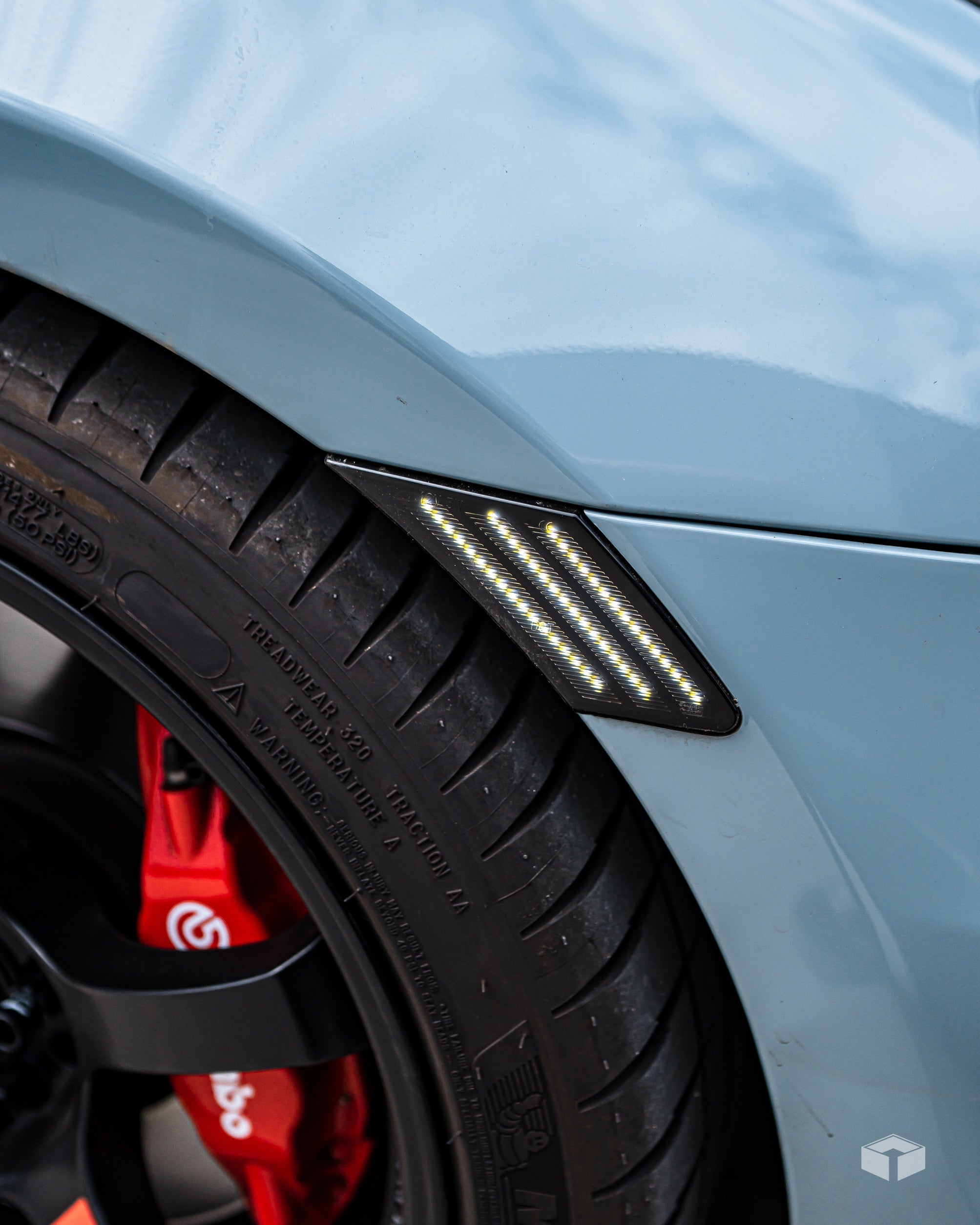 DYNAMIC LED SIDE MARKERS : TOYOTA 86 / SUBARU BRZ